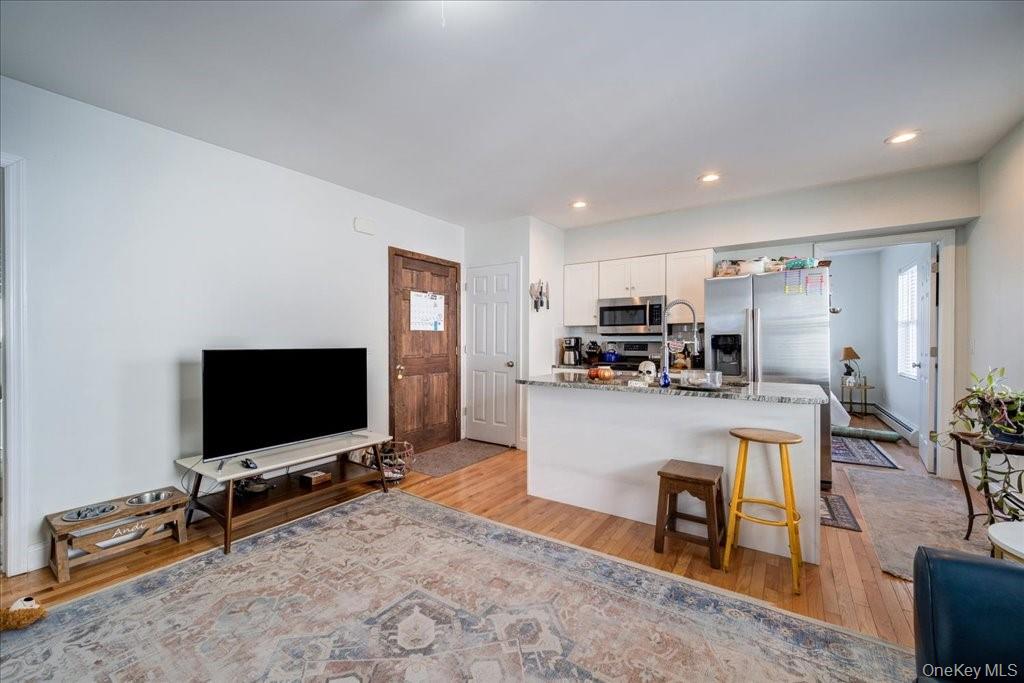 82 Broadway, Unit 2 photo 4