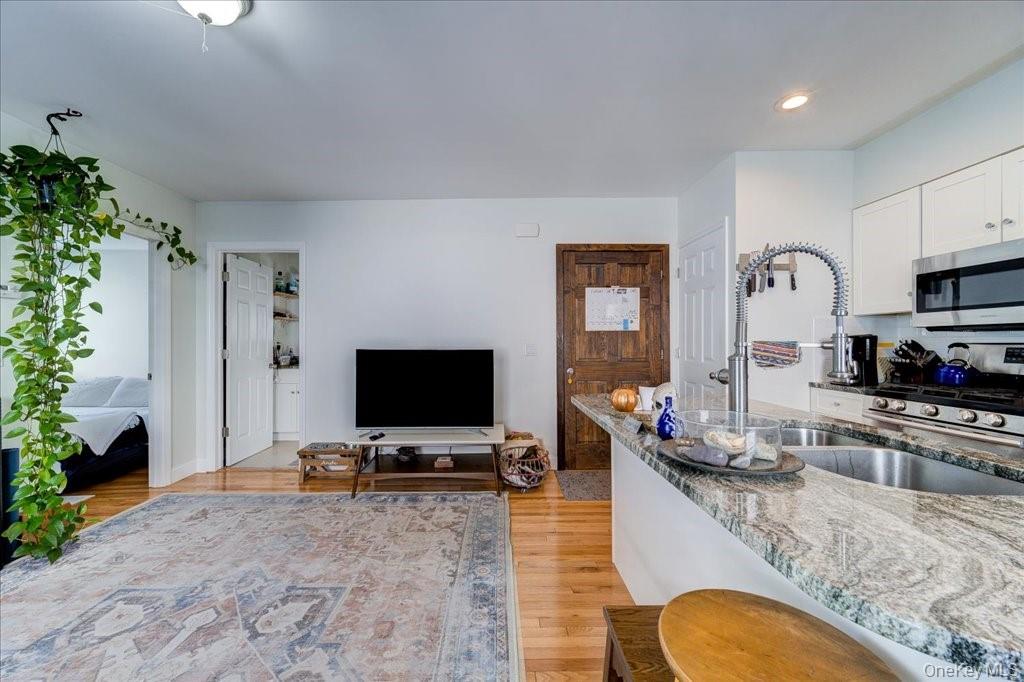 82 Broadway, Unit 2 photo 6