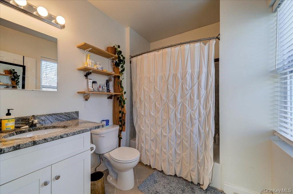 82 Broadway, Unit 2 photo 16