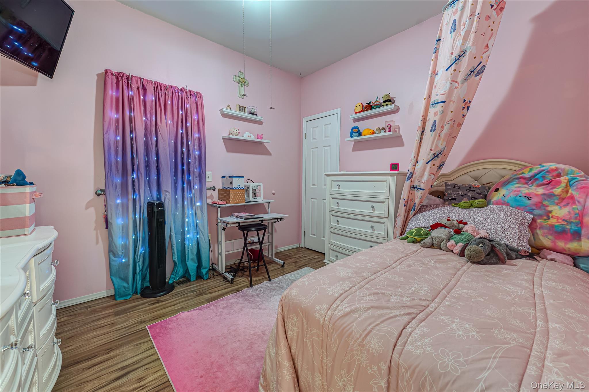 8 Forest Avenue – For Sale photo 9