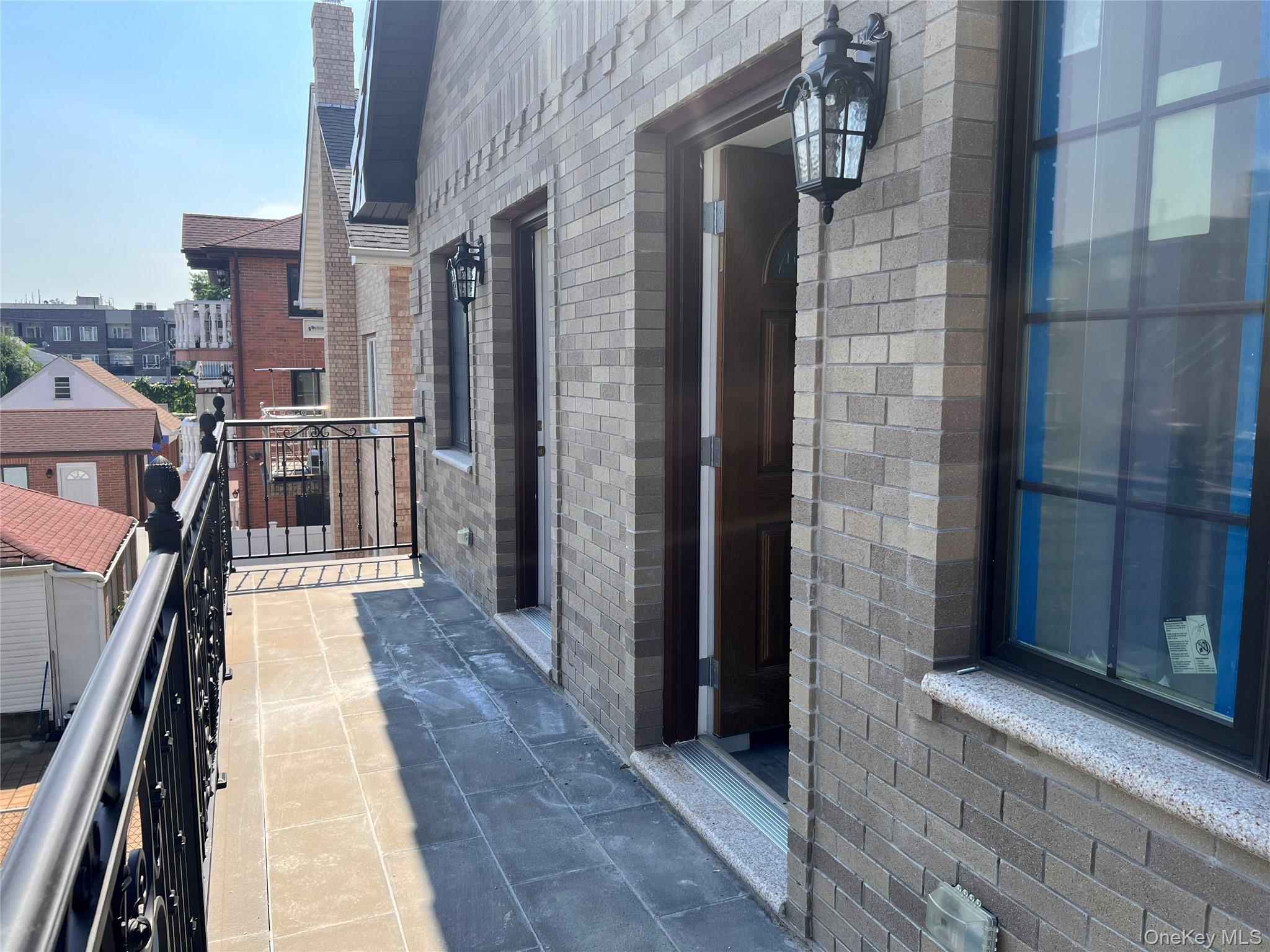 5647 136th Street – For Rent photo 7