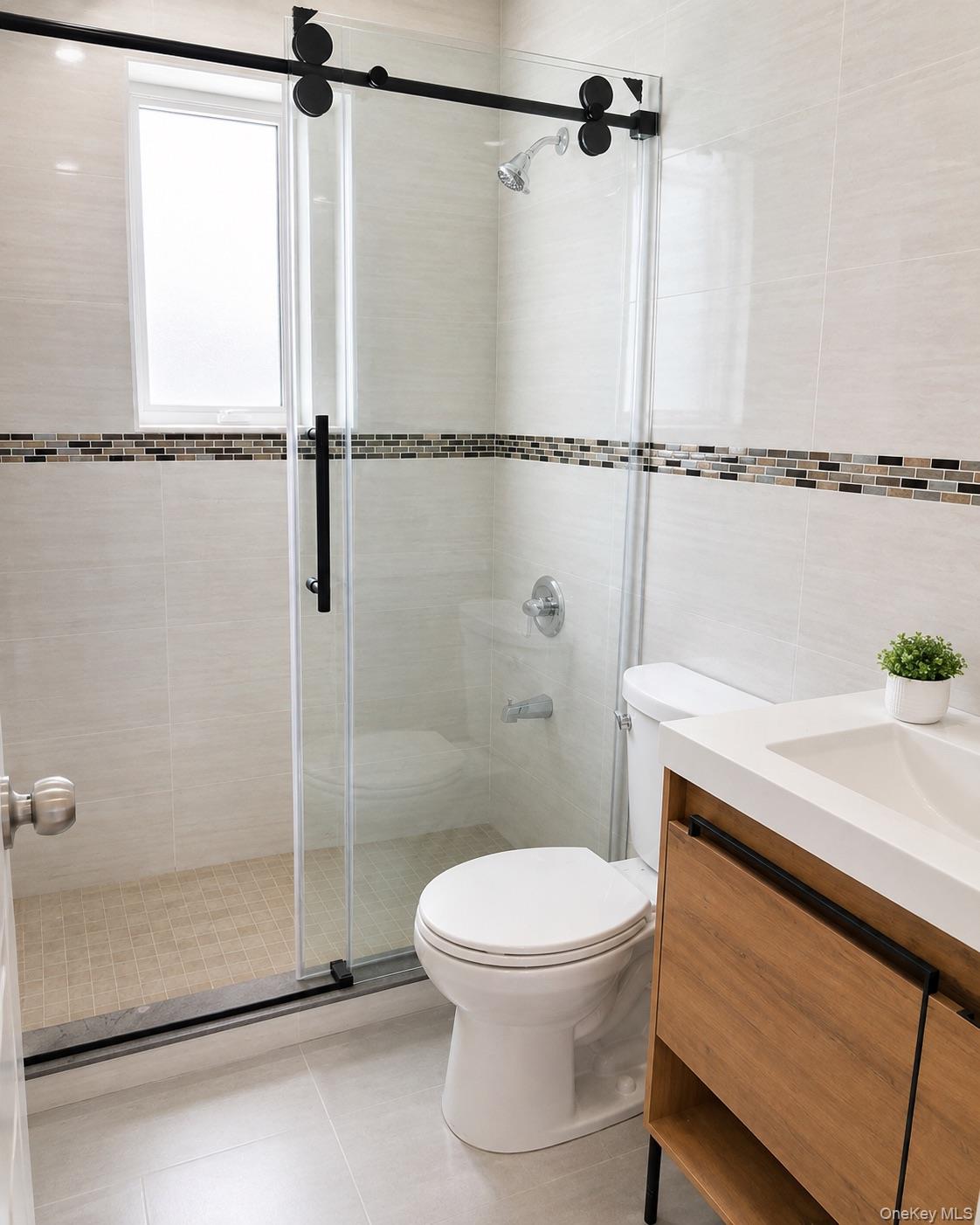 5647 136th Street – For Rent photo 4