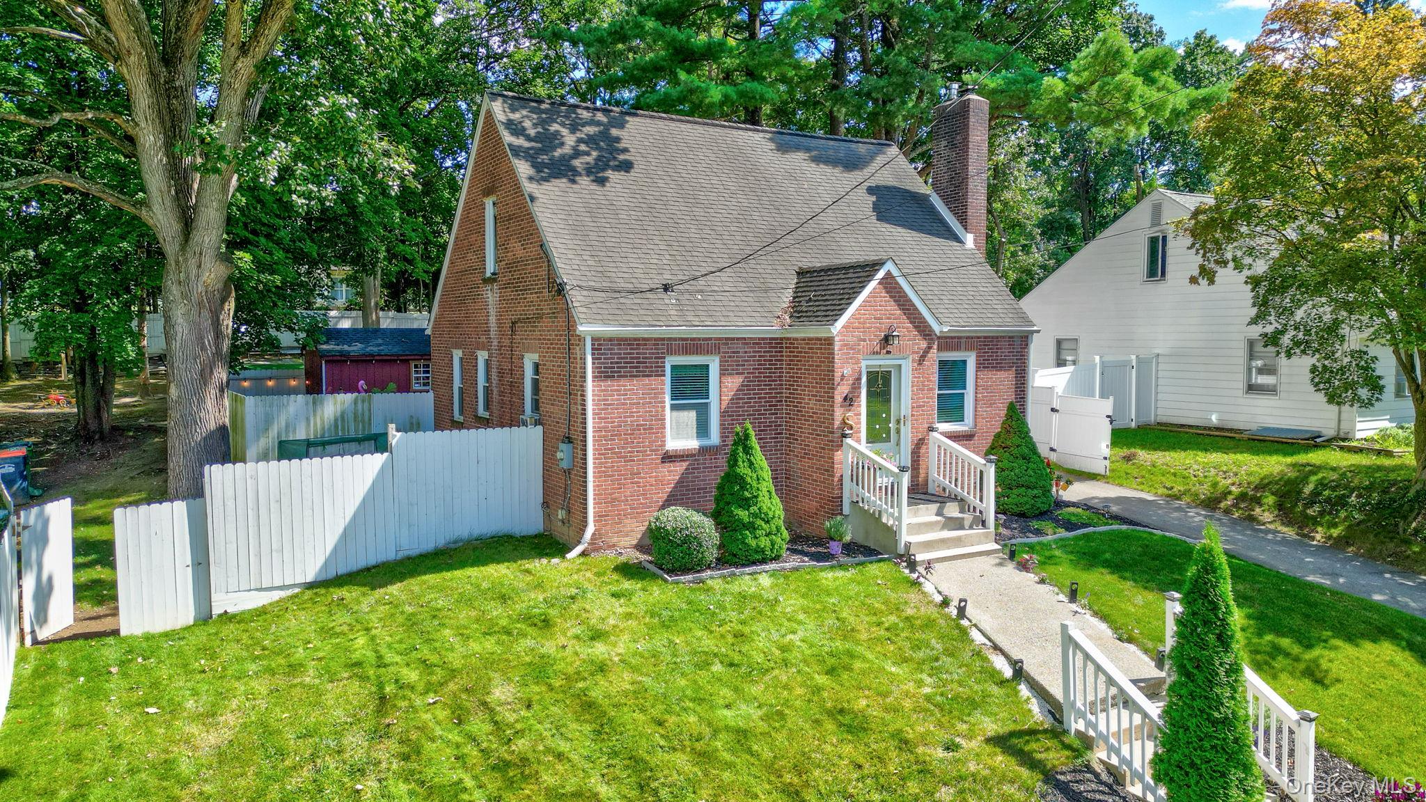 42 Streit Avenue – For Sale photo 31