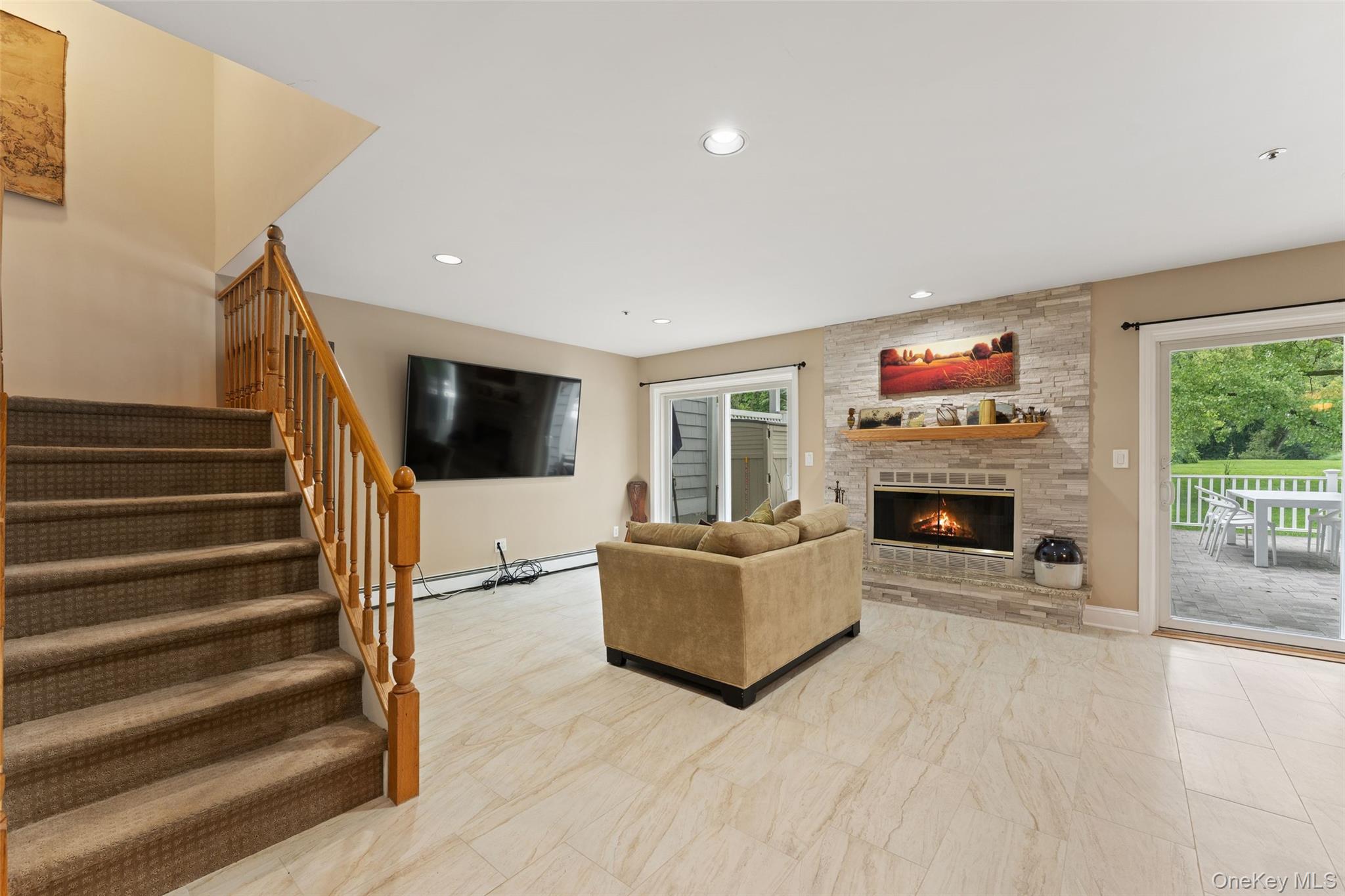 22 Berrybush Lane, Unit 70 photo 24