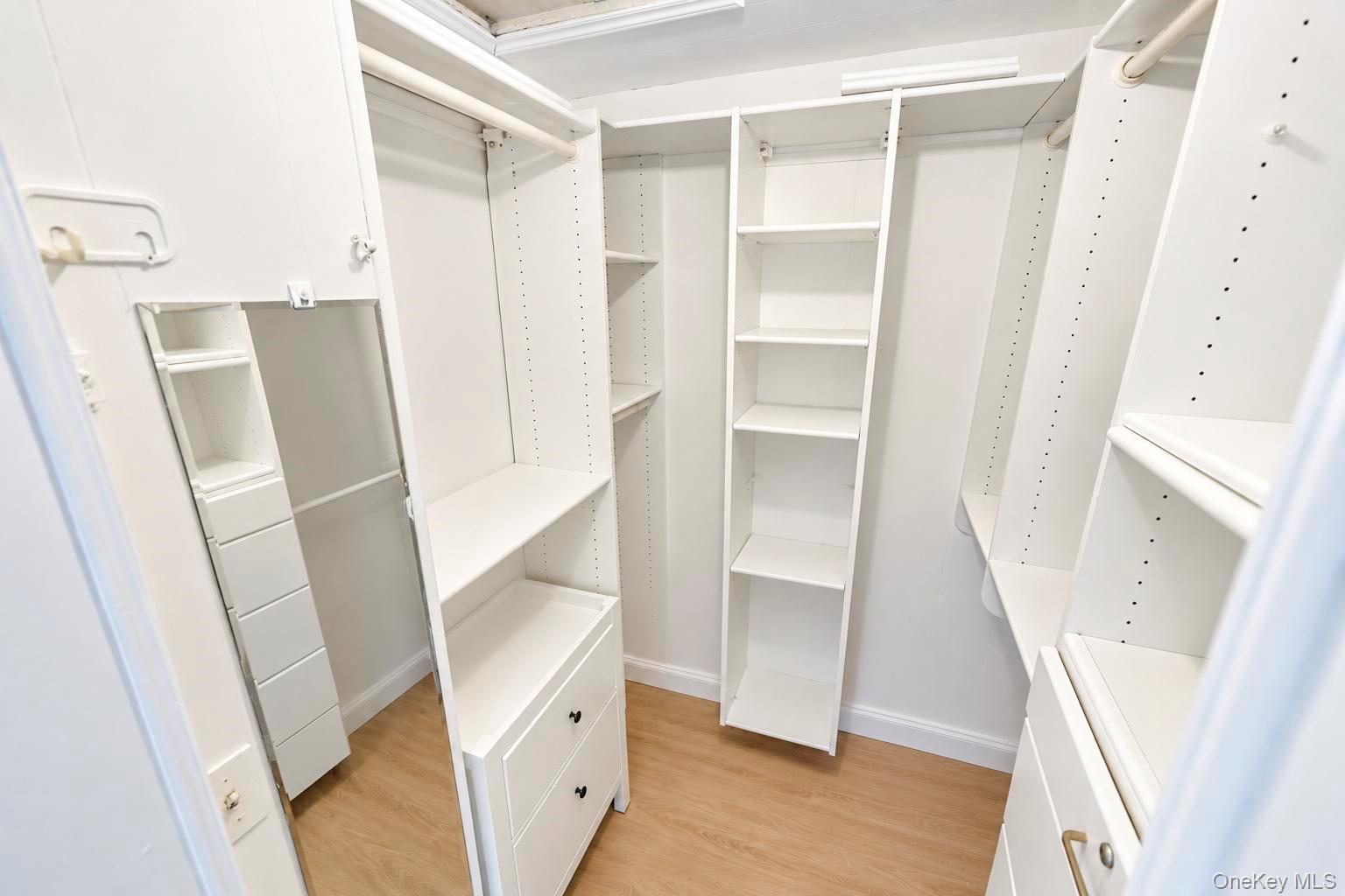 2020 Valentines Road – For Sale photo 16