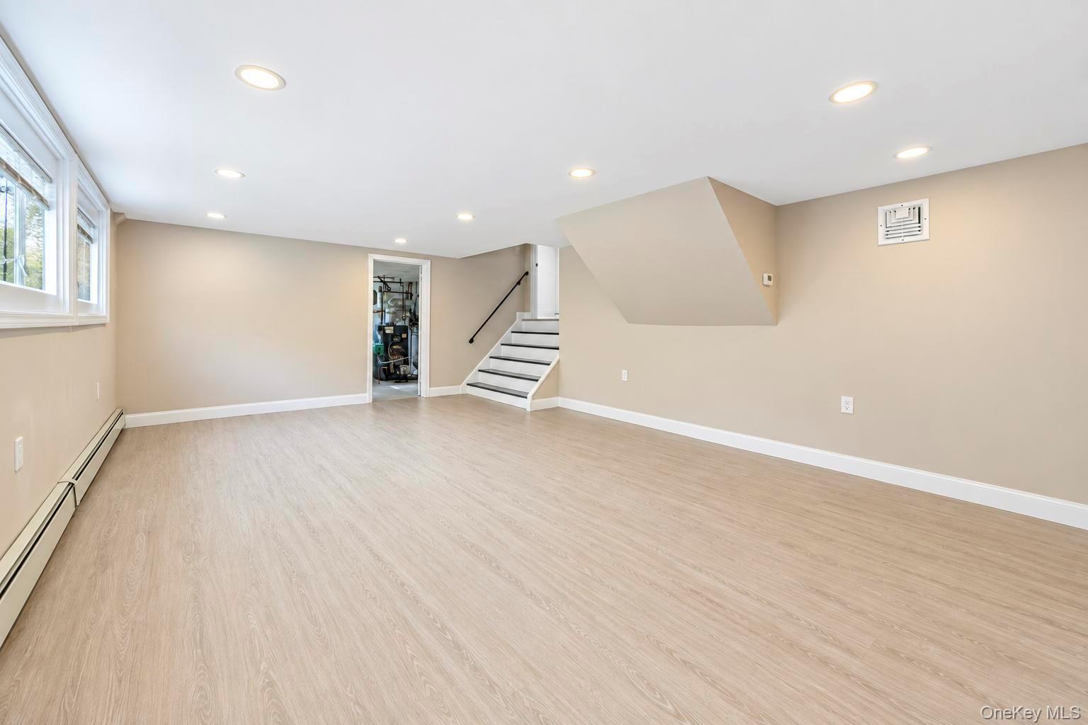 2020 Valentines Road – For Sale photo 26