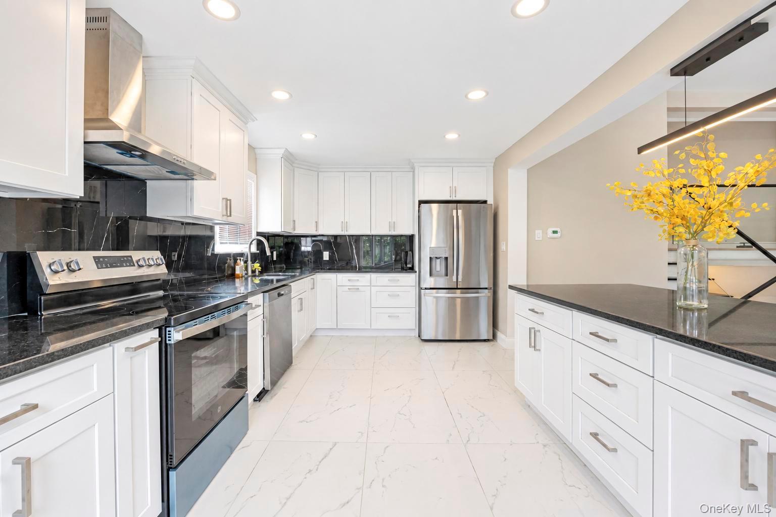 2020 Valentines Road – For Sale photo 8