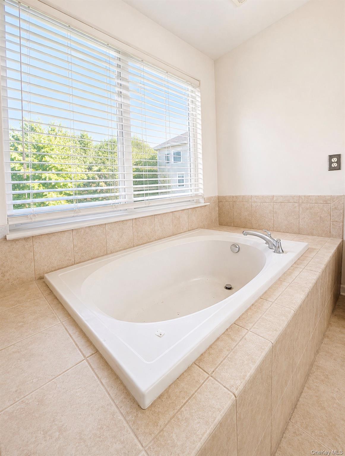 22 Atwood Drive – For Sale photo 13