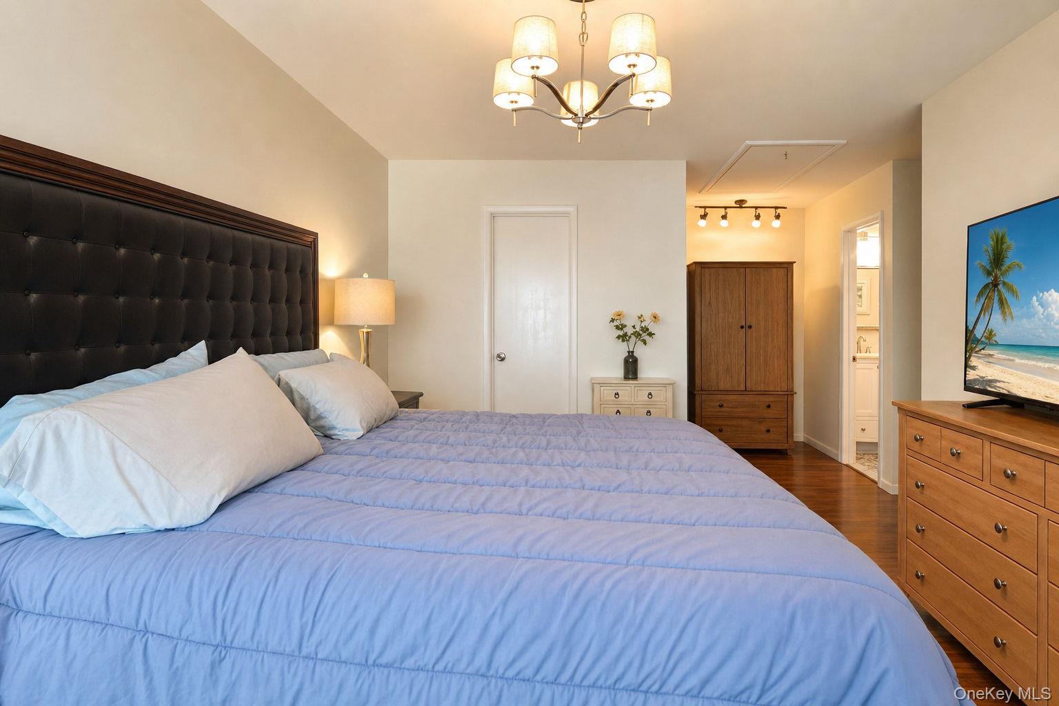 3211 Whispering Hills – For Sale photo 28