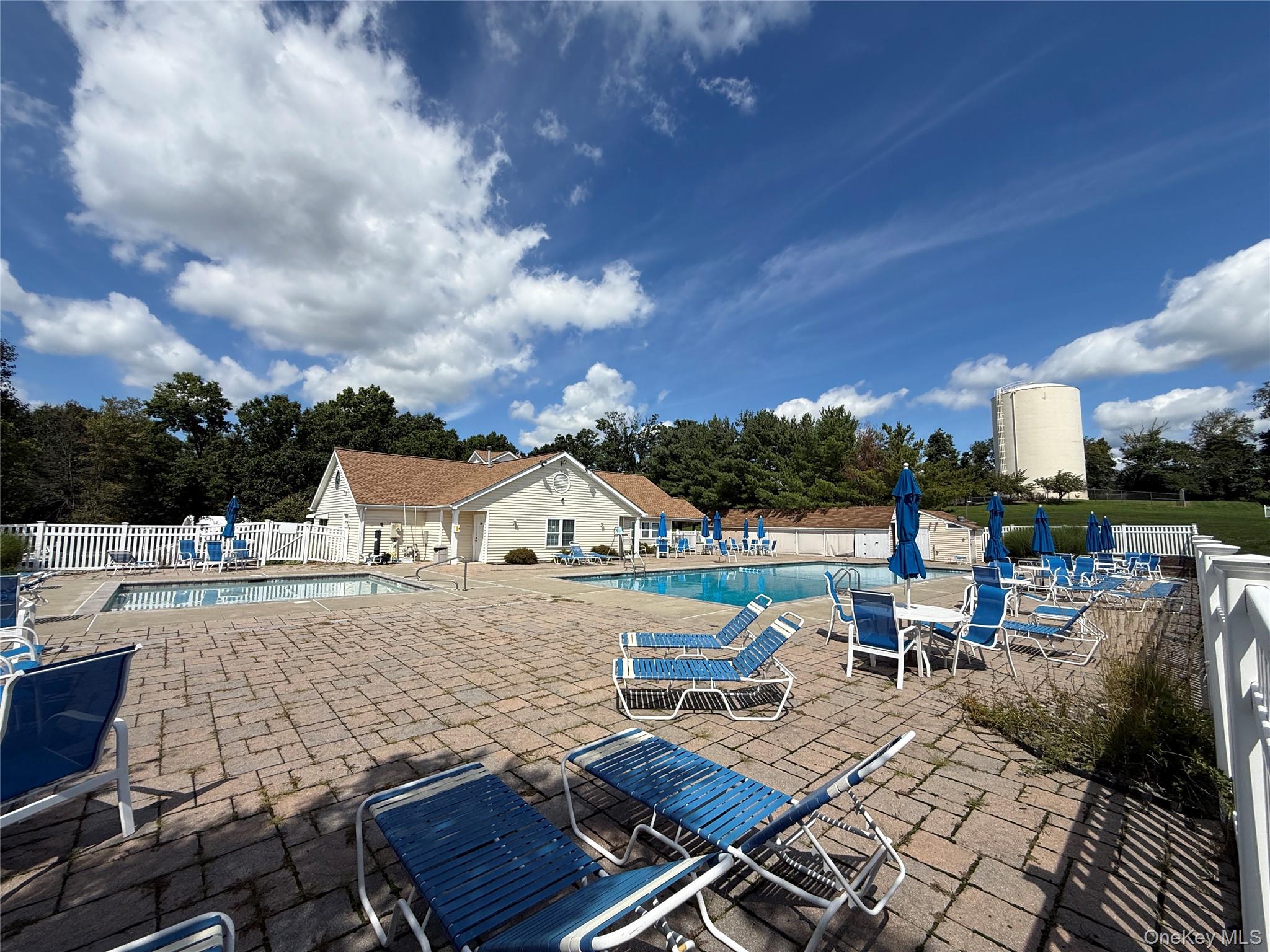 3211 Whispering Hills – For Sale photo 7