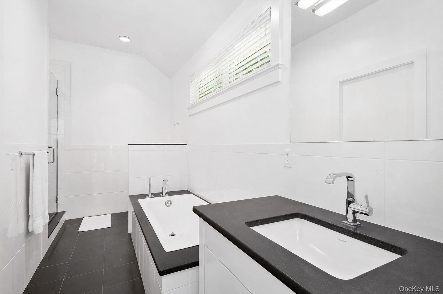 5 Rowman Court – For Sale photo 10