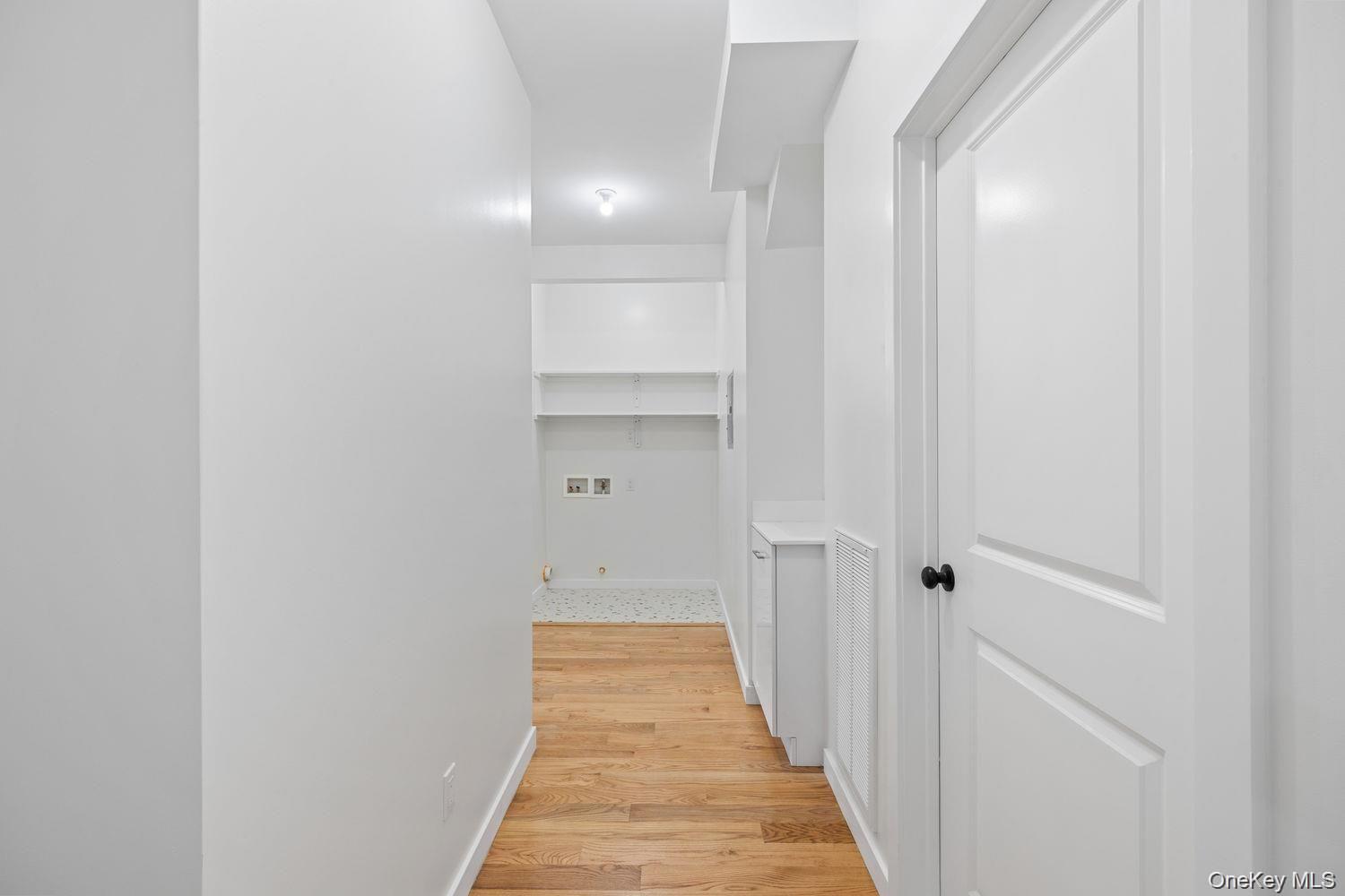 472 W Central Avenue, Unit 105 photo 17