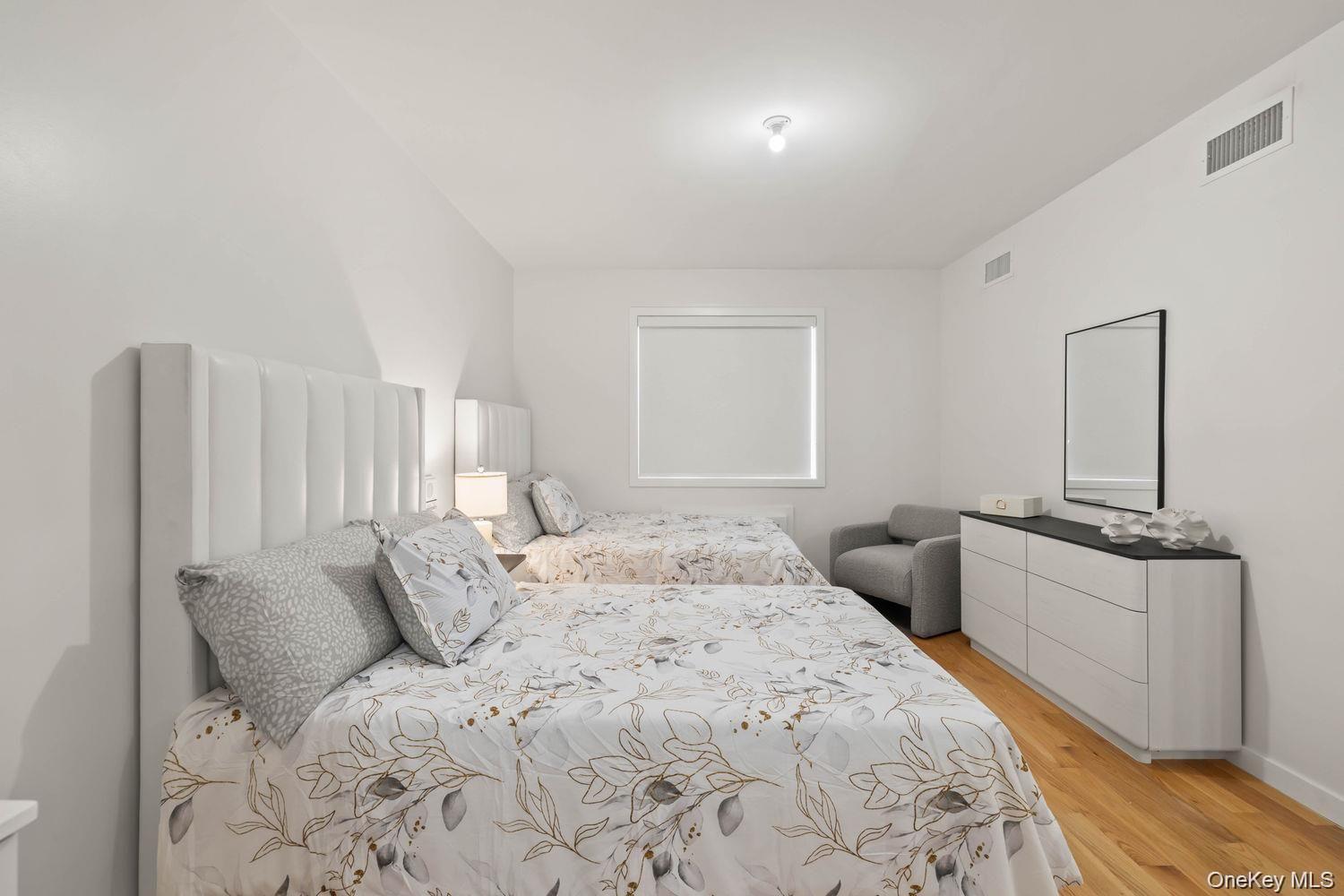 472 W Central Avenue, Unit 105 photo 9