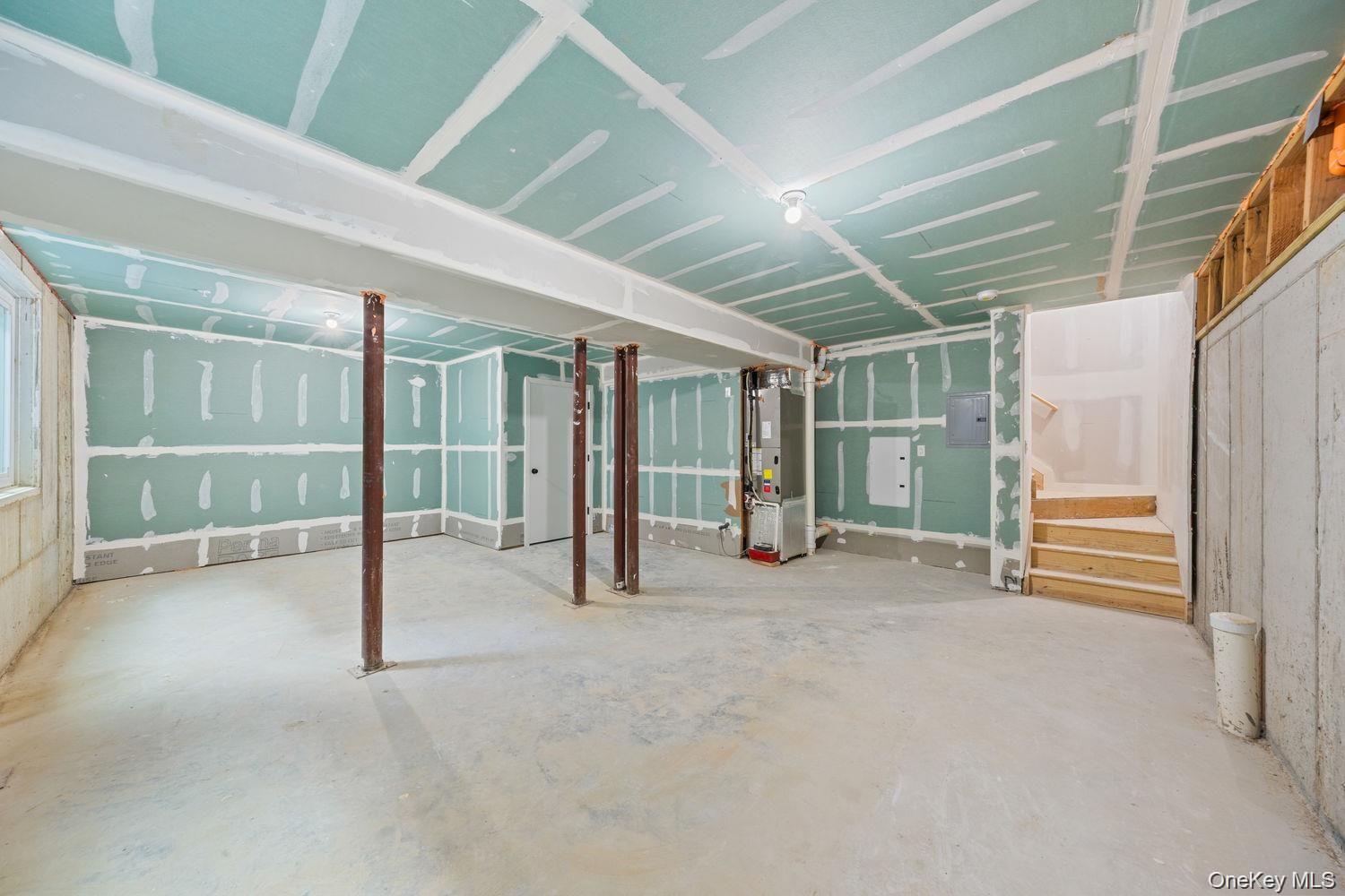 472 W Central Avenue, Unit 105 photo 18
