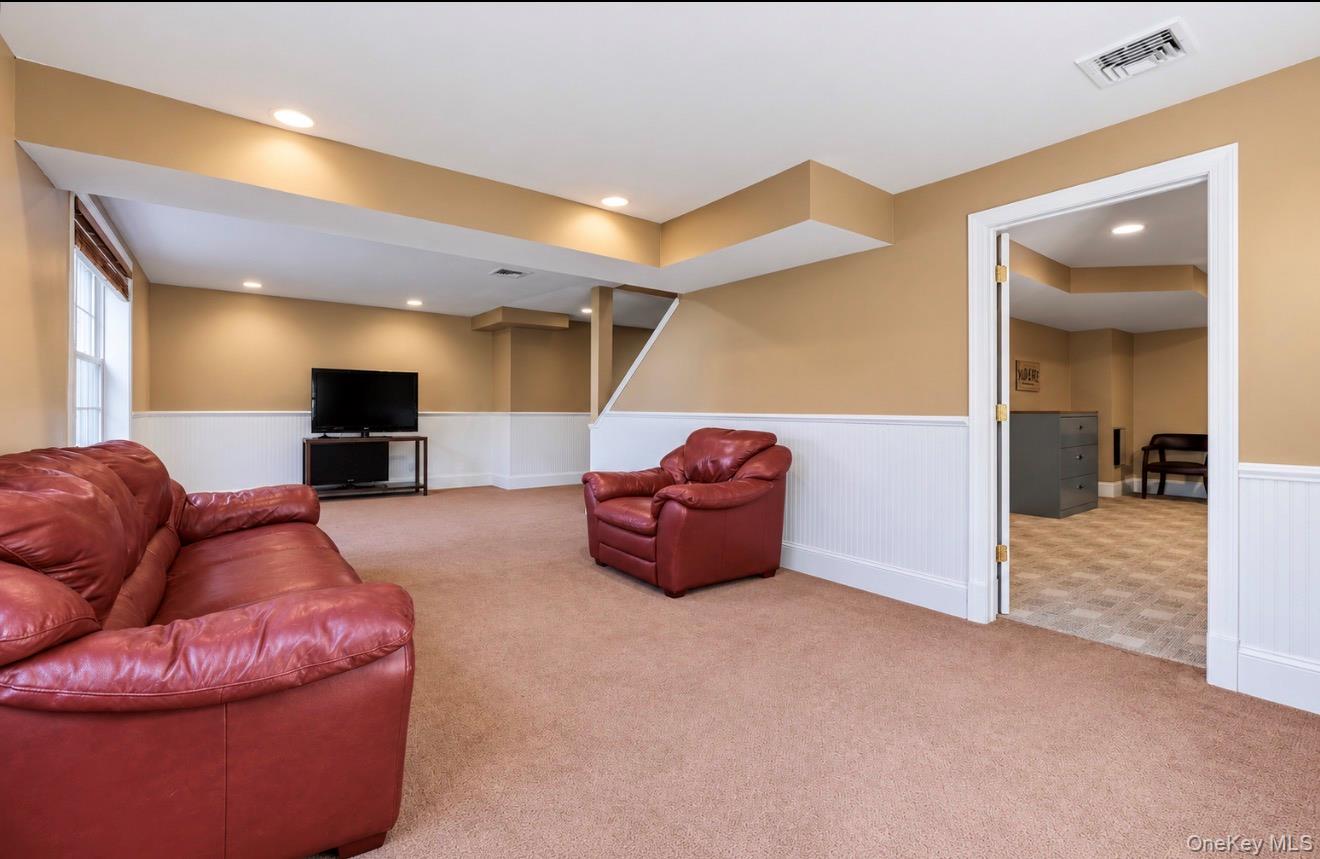 17 Arbor Court – For Sale photo 39