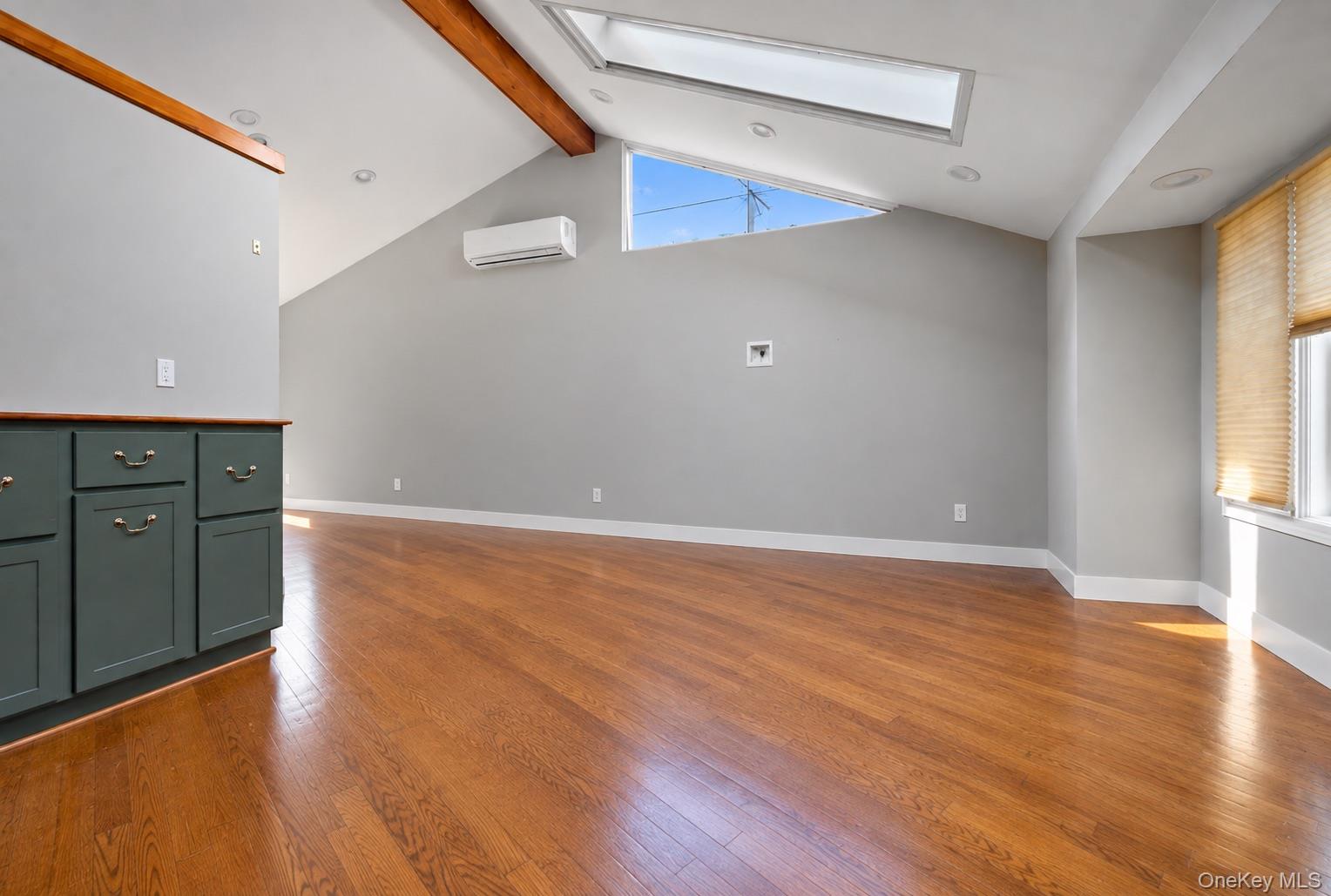 79 Plymouth Road – For Rent photo 2