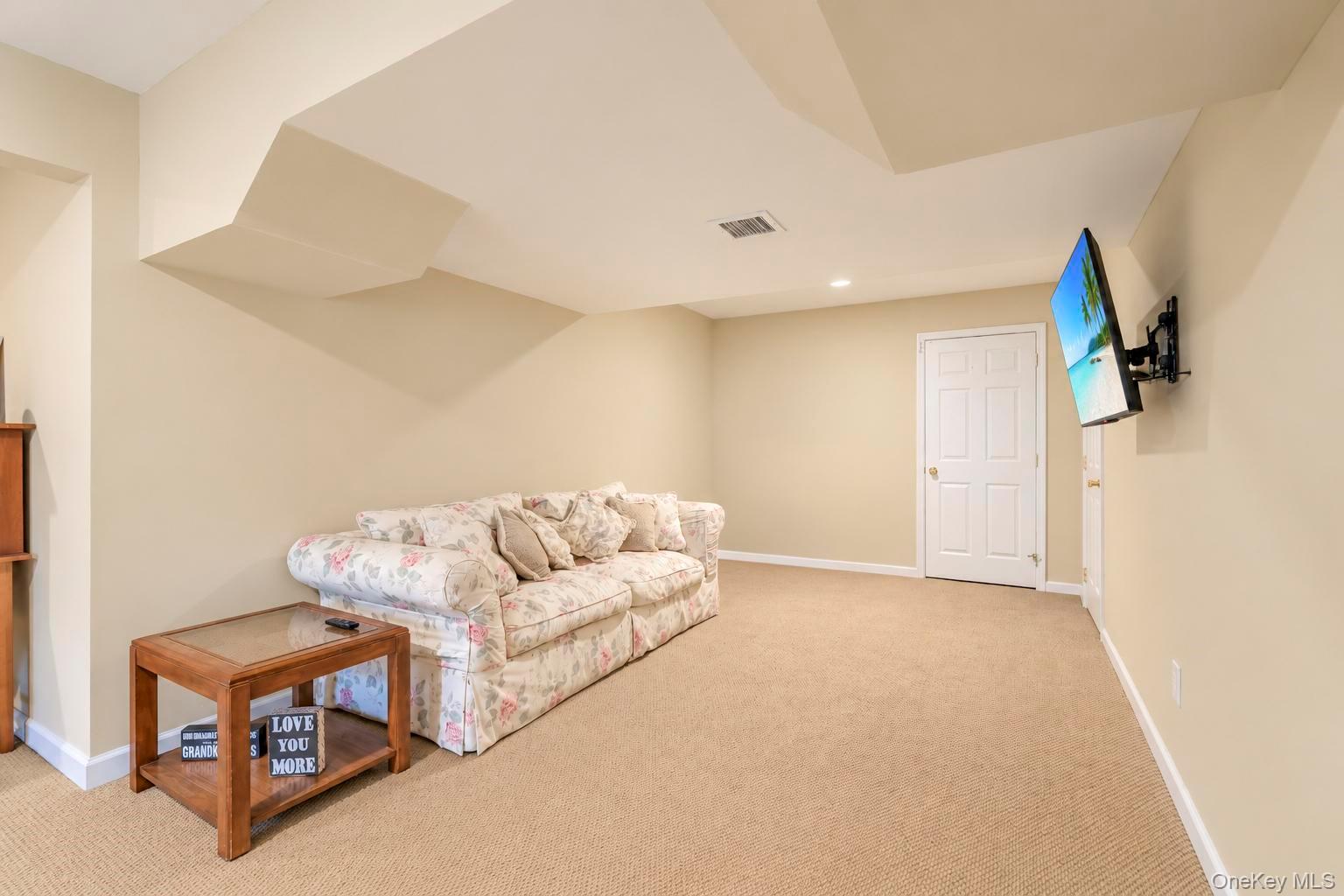 7 Wood Hollow Drive – For Sale photo 40