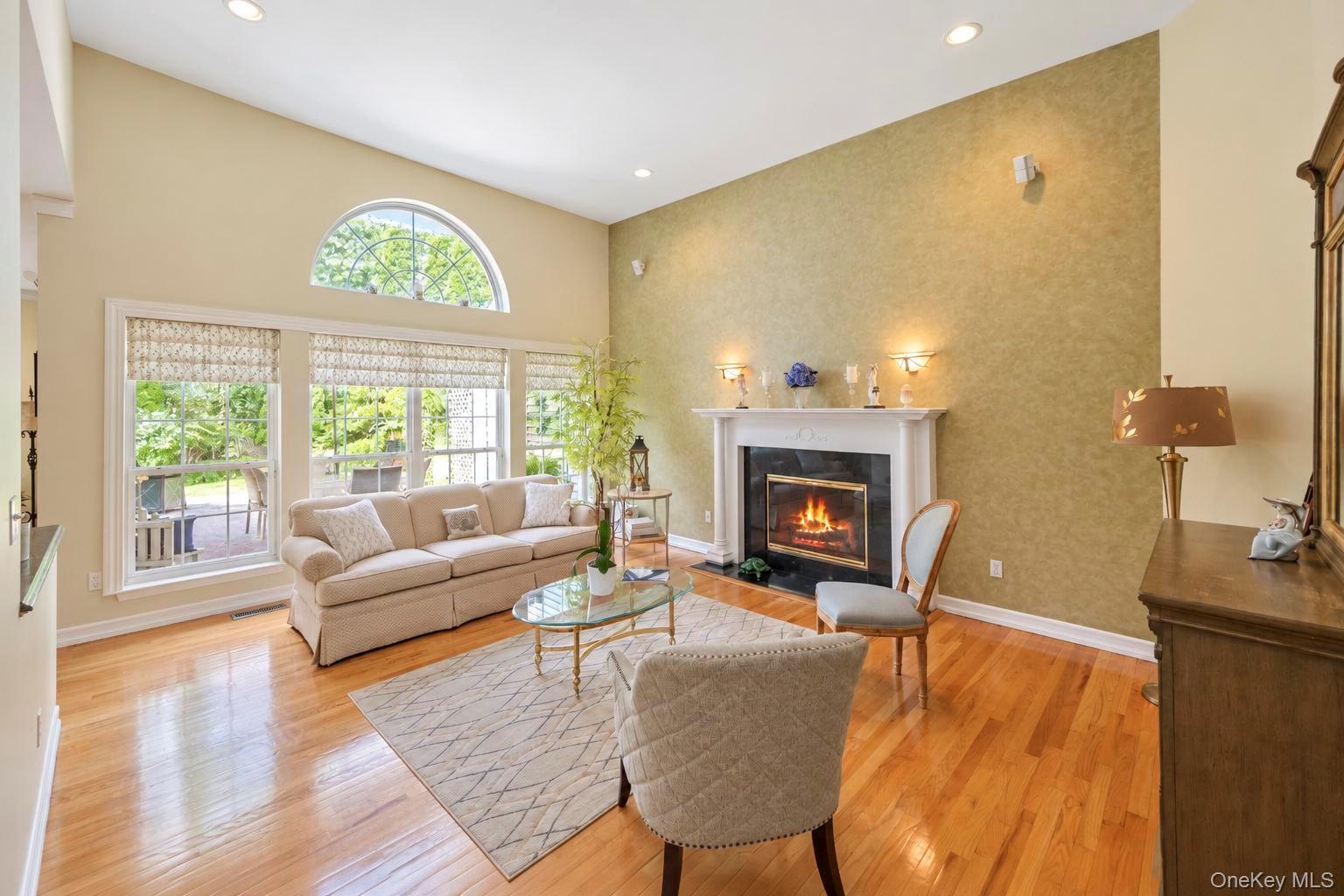 7 Wood Hollow Drive – For Sale photo 5