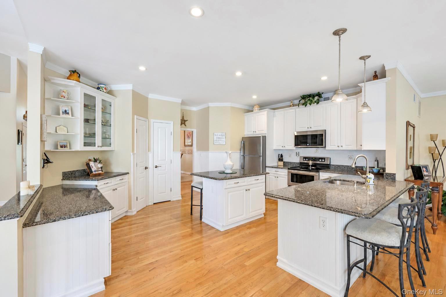 7 Wood Hollow Drive – For Sale photo 9