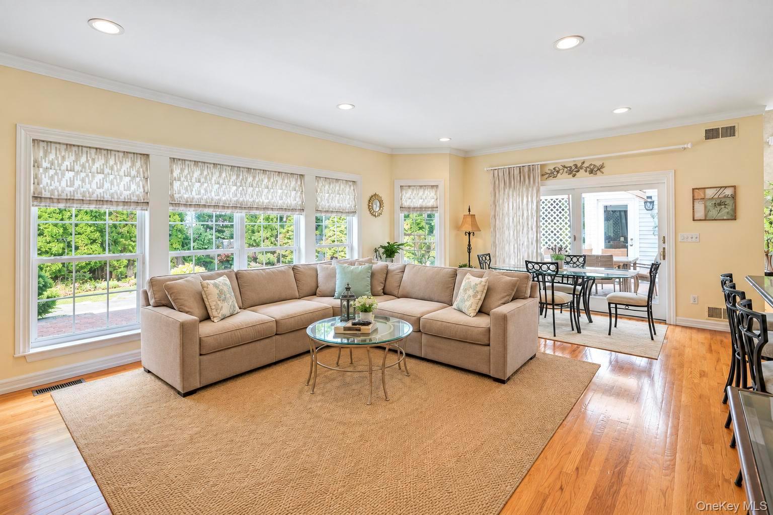 7 Wood Hollow Drive – For Sale photo 17
