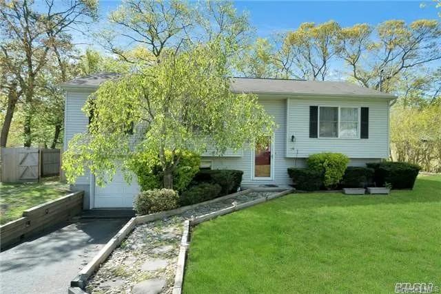 16 Prince Street – For Sale photo 2