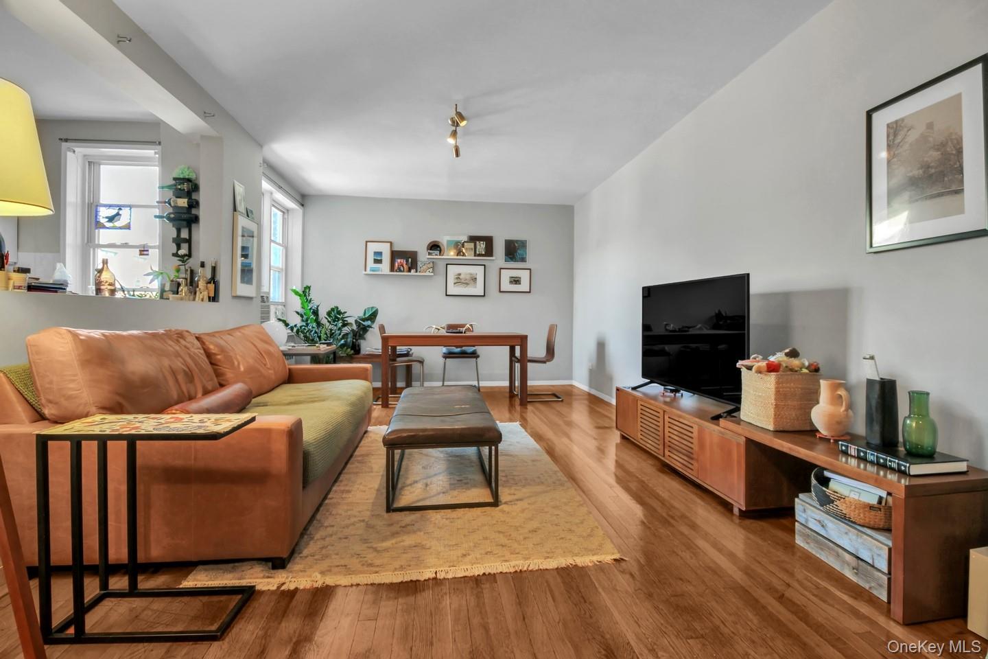 35-40 75th Street, Unit 5B photo 2