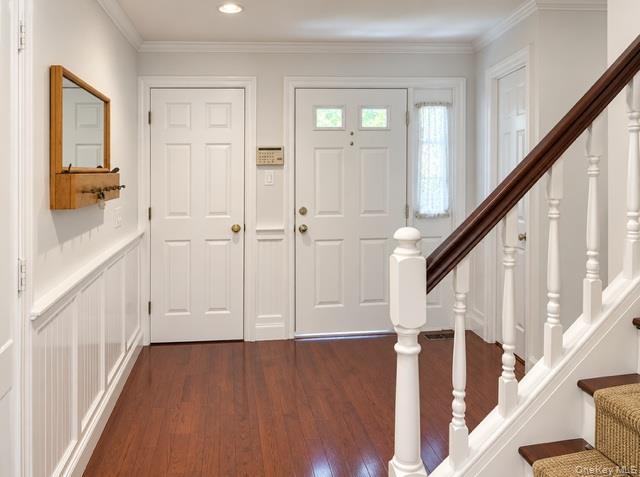 3001 Canterbury Way – For Rent photo 2