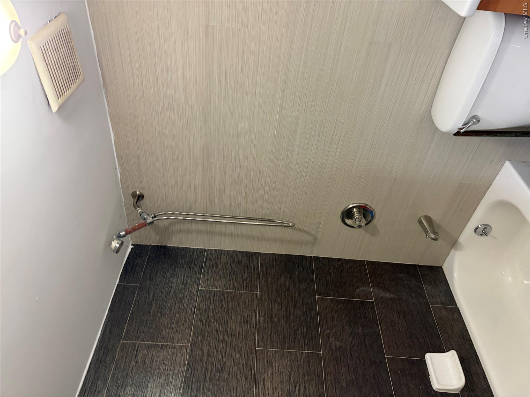 655 Hendrix Street, Unit 1 floor photo 18