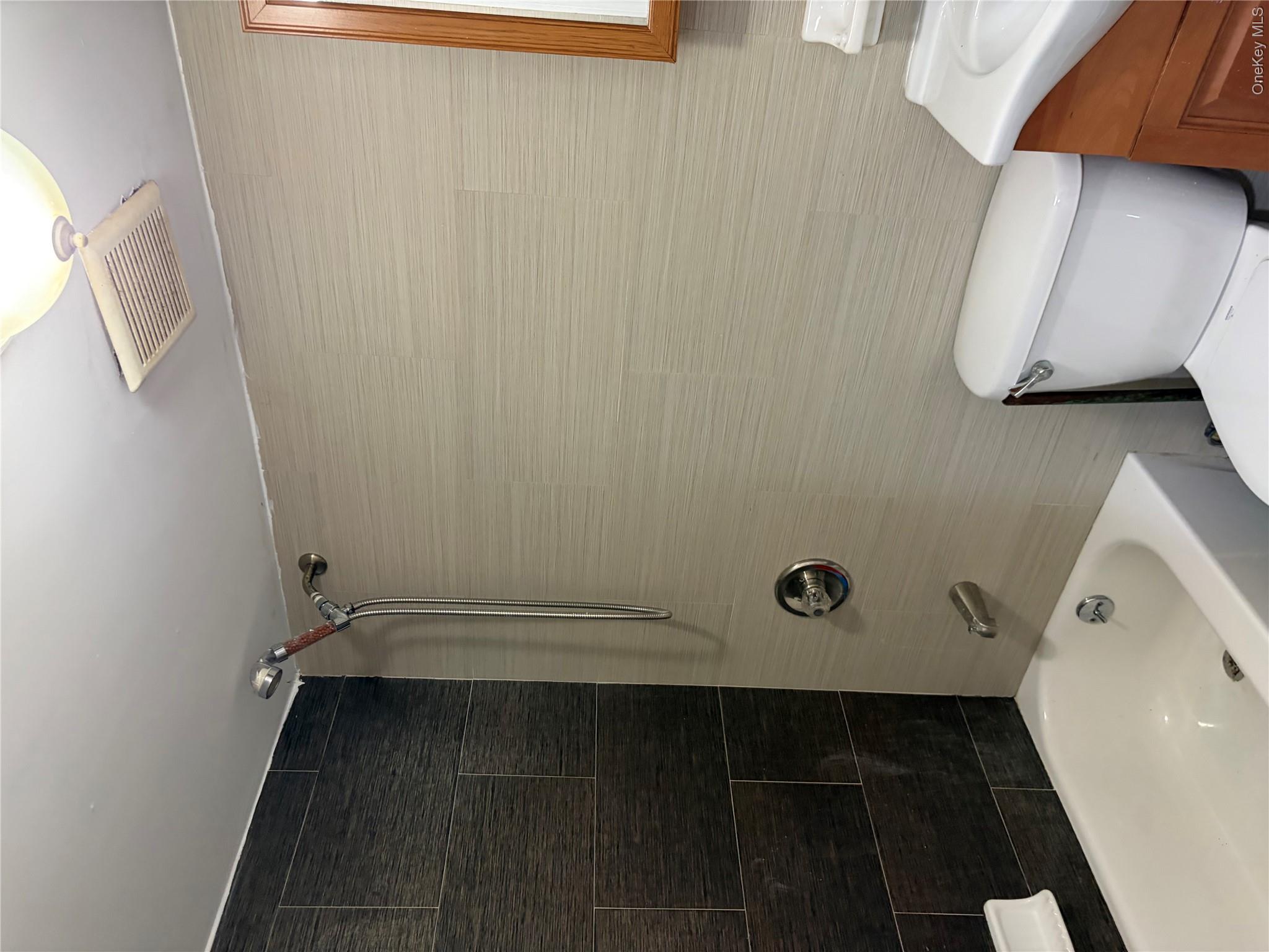 655 Hendrix Street, Unit 1 floor photo 19