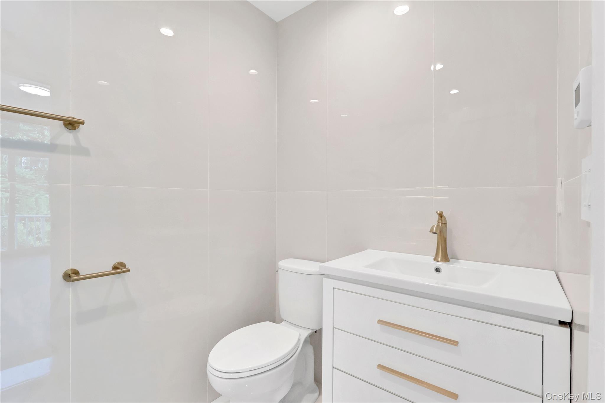 25 Hemlock Lane – For Sale photo 32