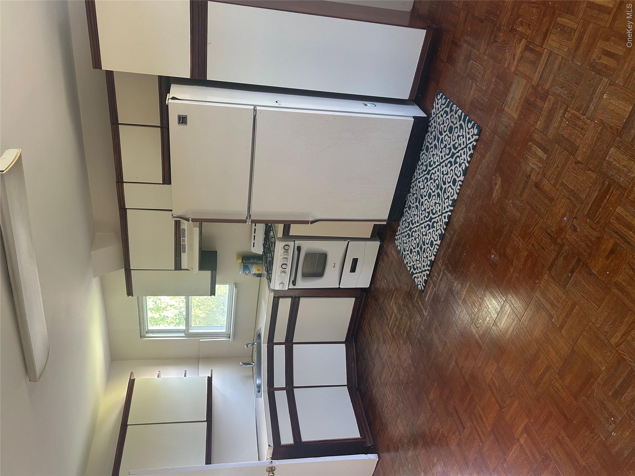 155 Dartmouth Street, Unit 2 photo 4
