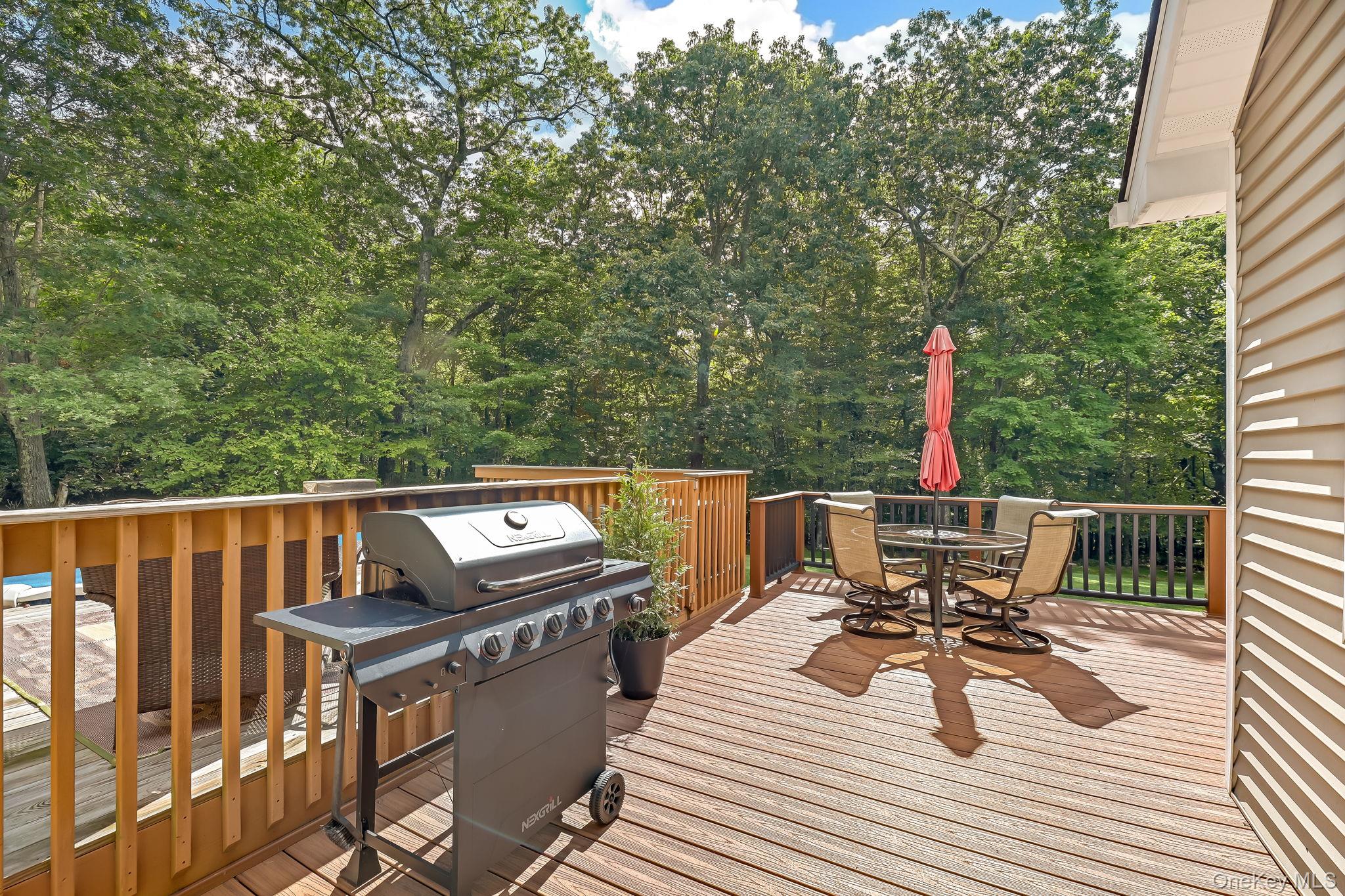 700 Oregon Trail – For Sale photo 26