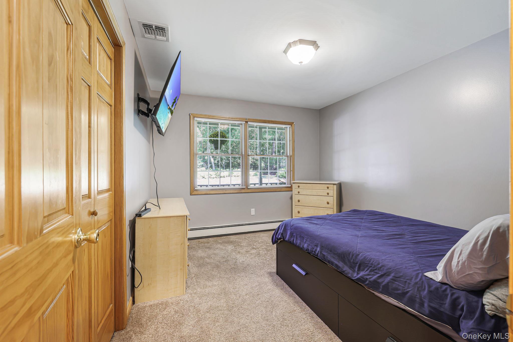 700 Oregon Trail – For Sale photo 14