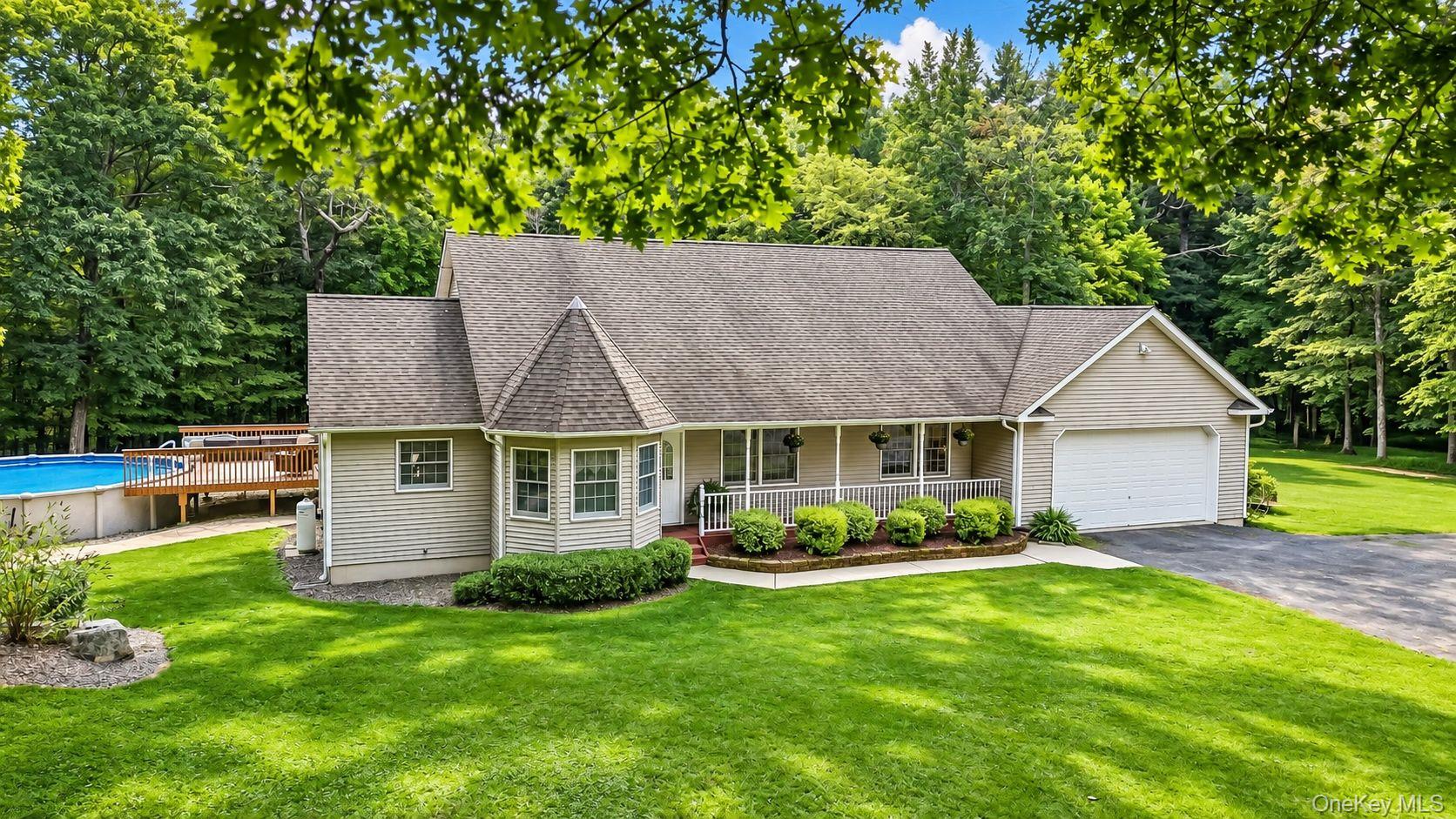 700 Oregon Trail – For Sale