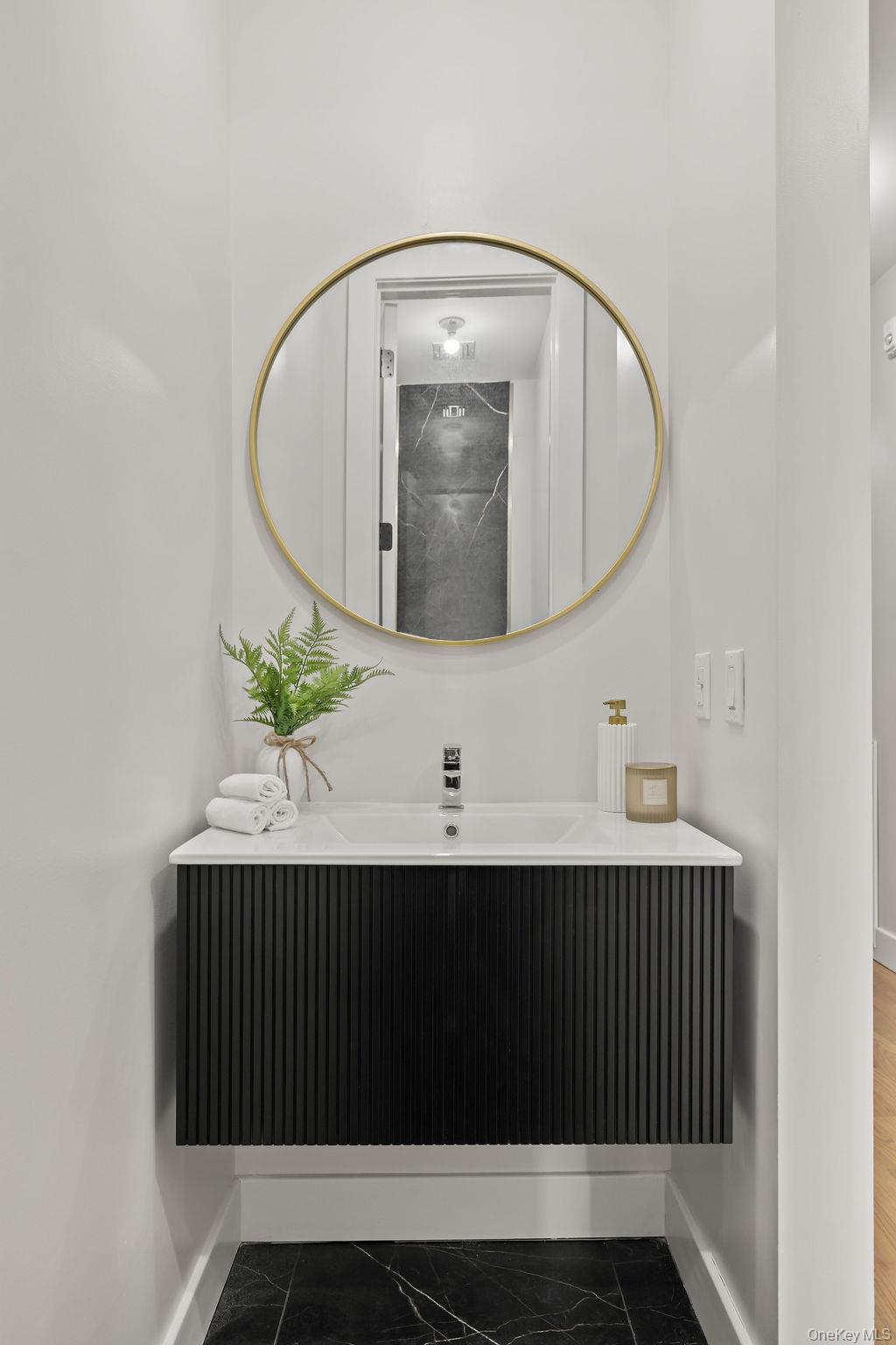 17 Lazer Court, Unit 103 photo 10