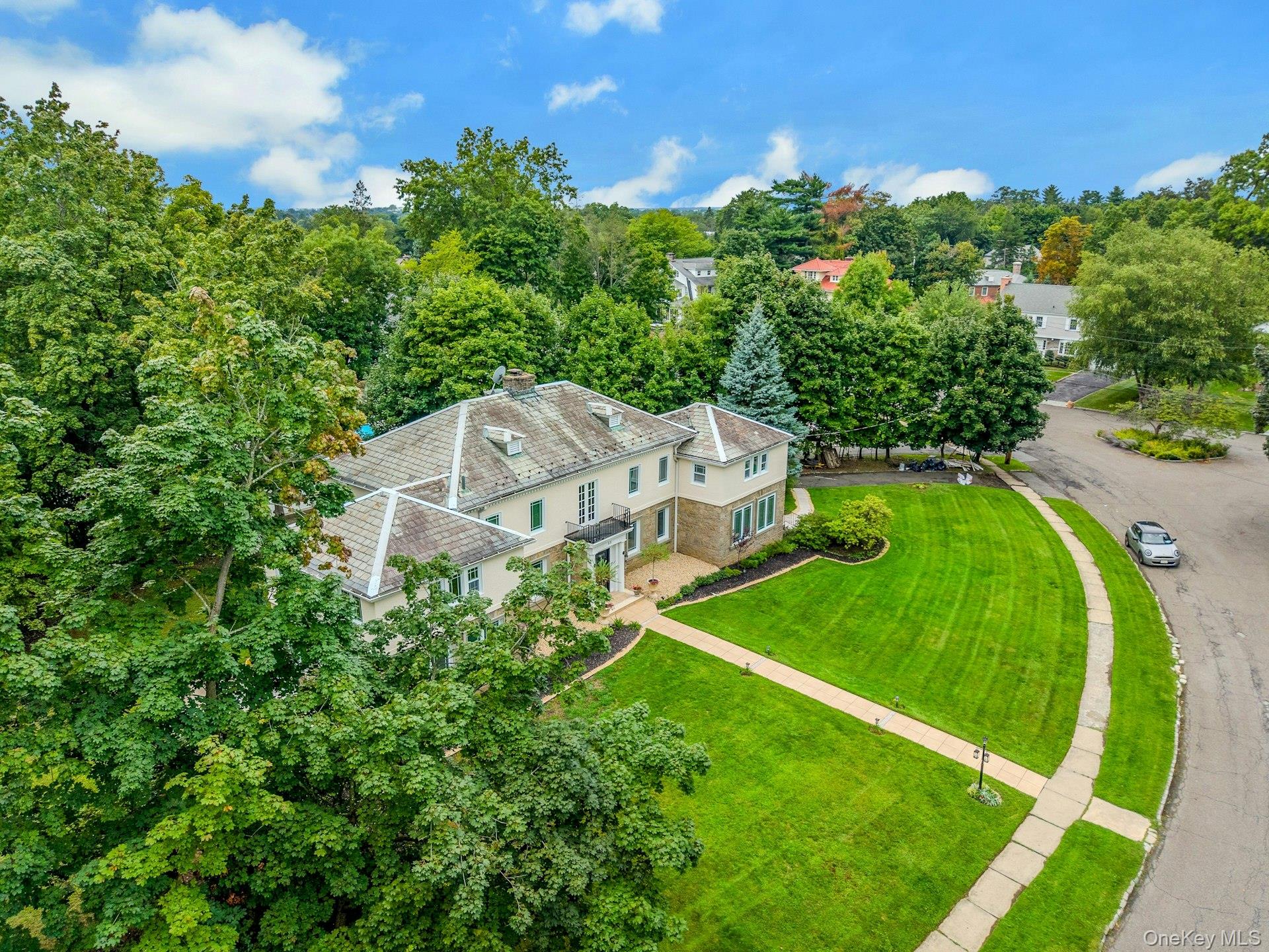 50 Forest Circle – For Sale photo 4