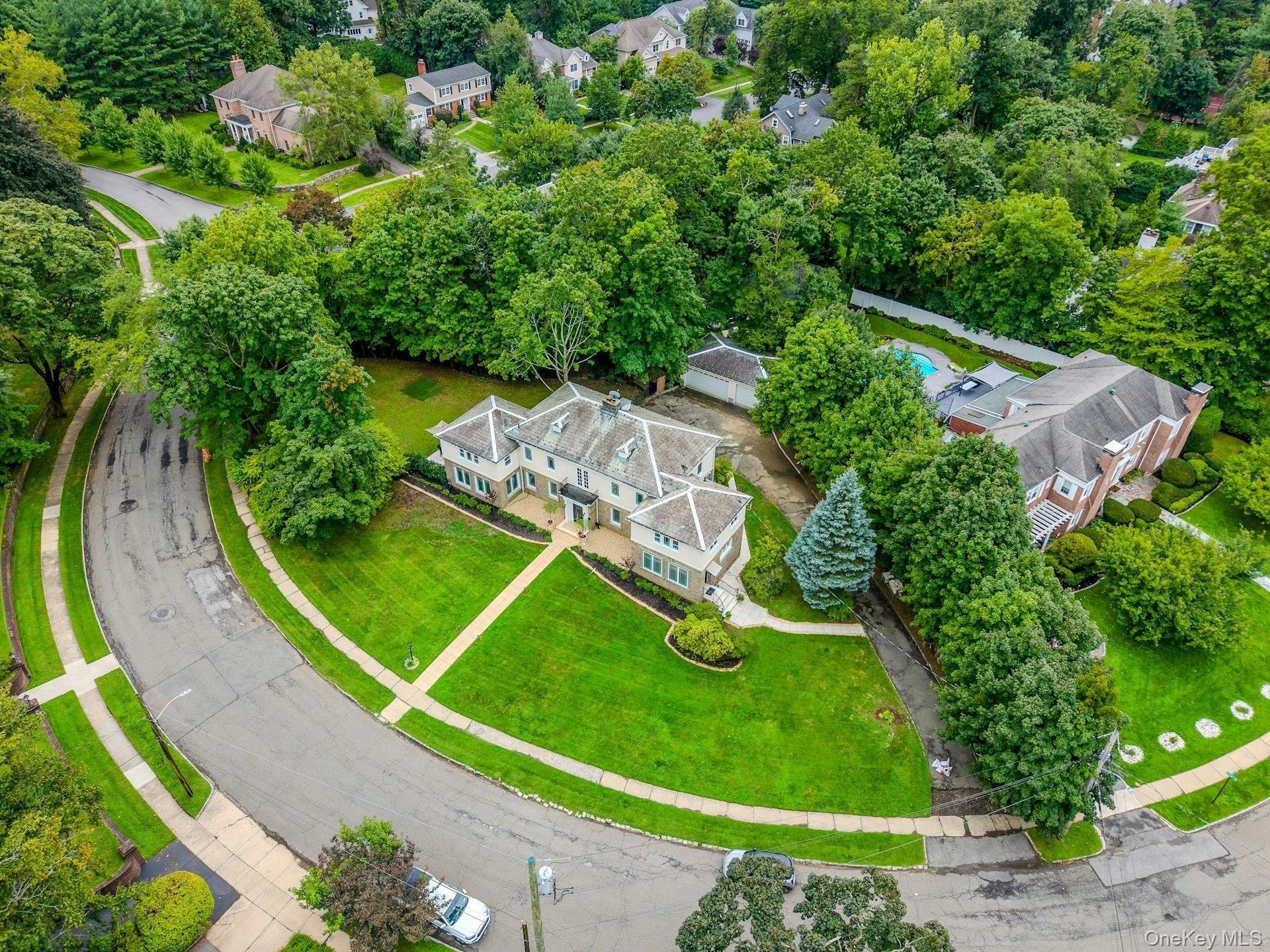 50 Forest Circle – For Sale photo 16