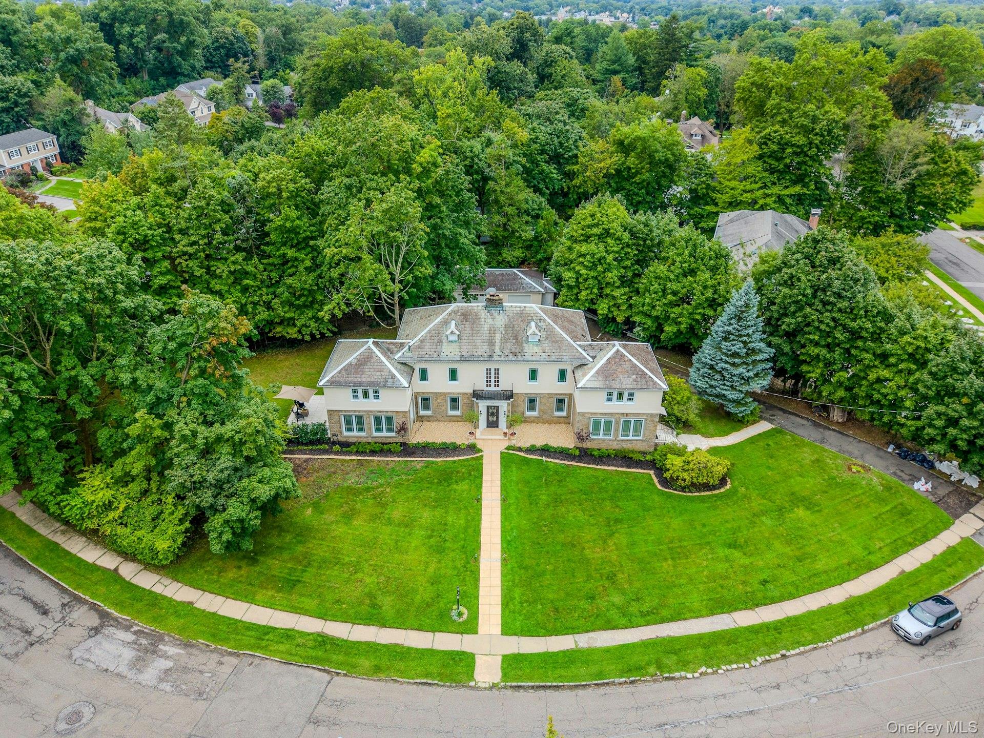 50 Forest Circle – For Sale