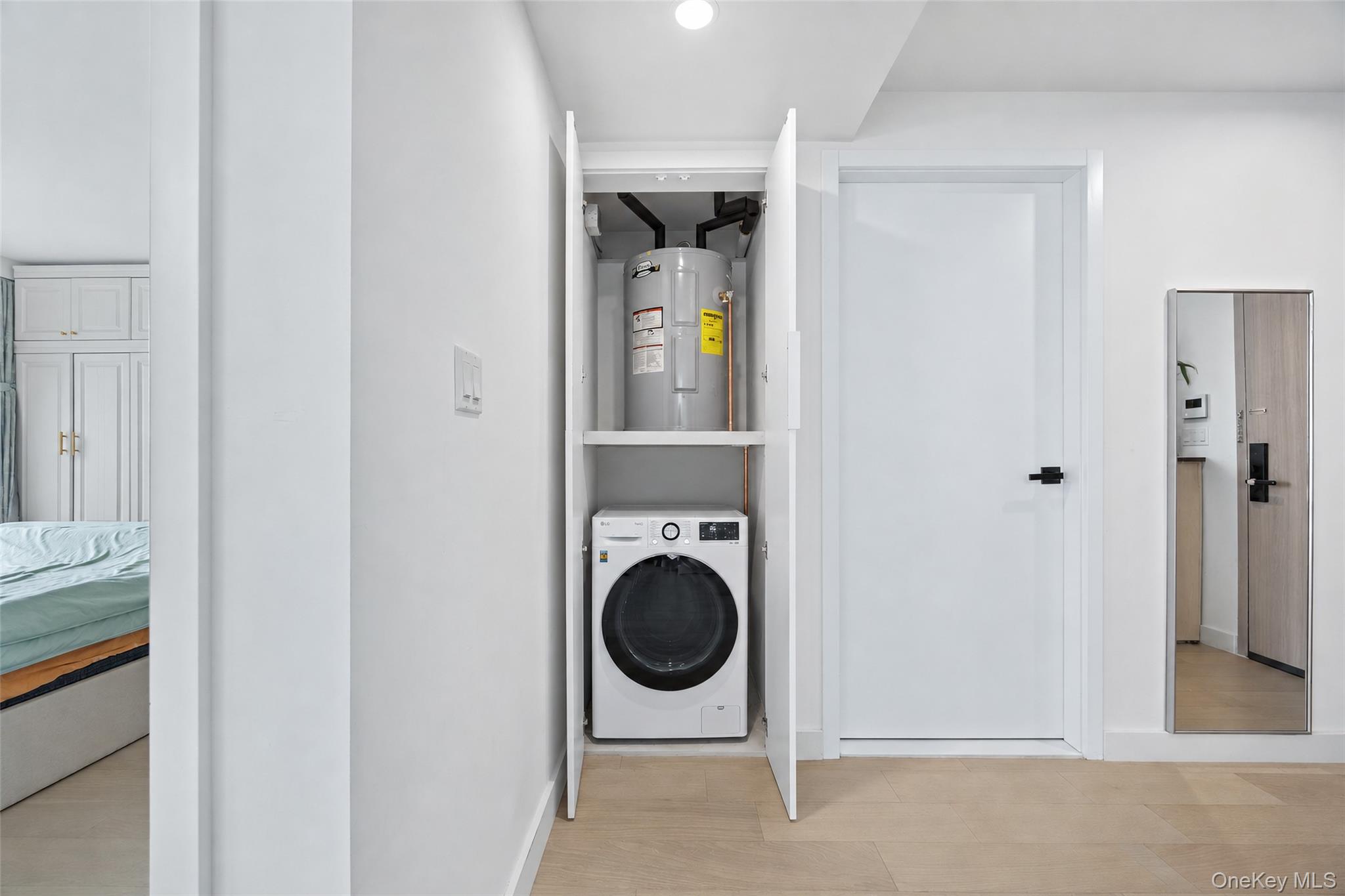 14449 Northern Boulevard, Unit 608 photo 8