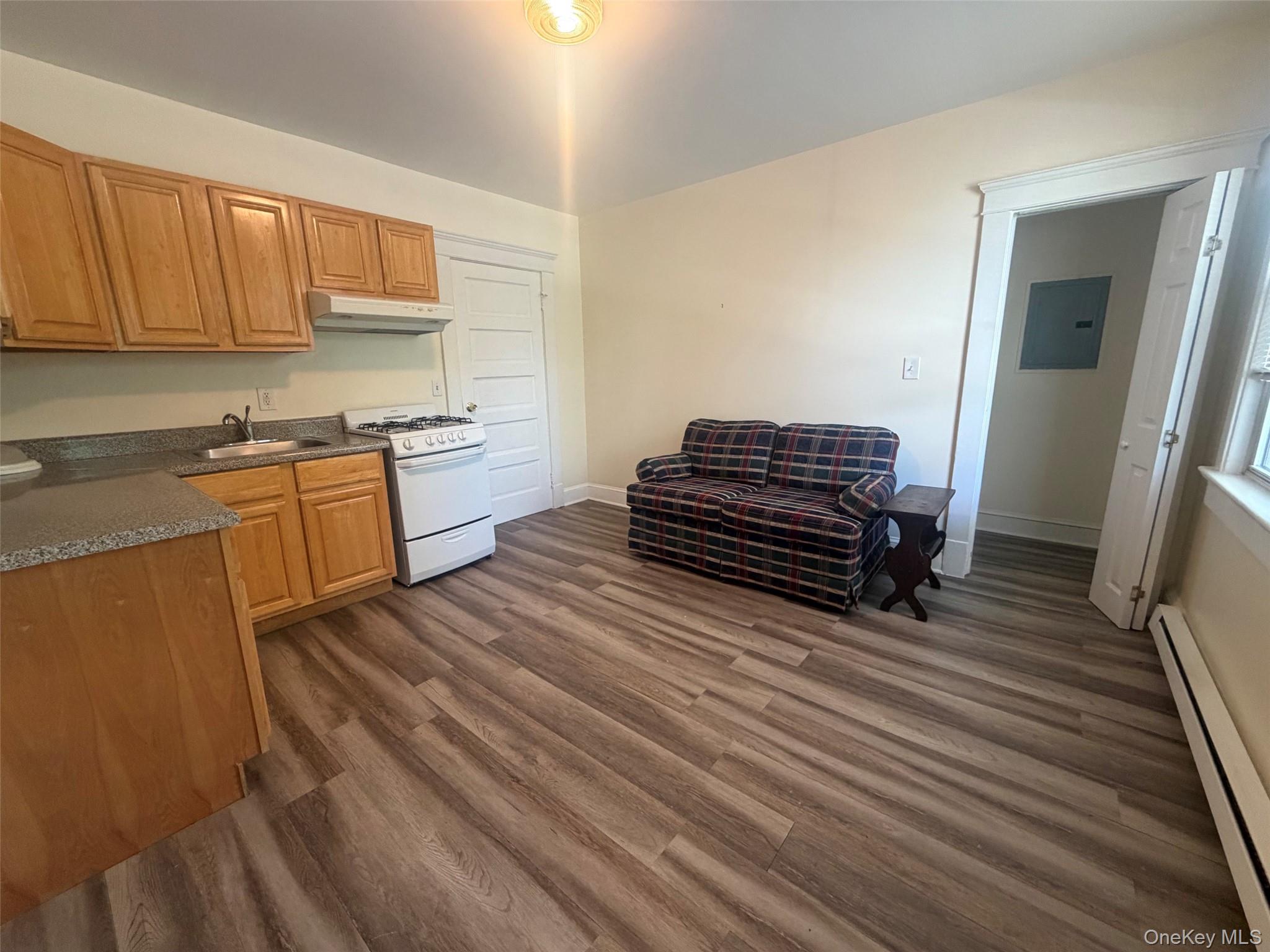 85 Babbitt Road, Unit 2 photo 3