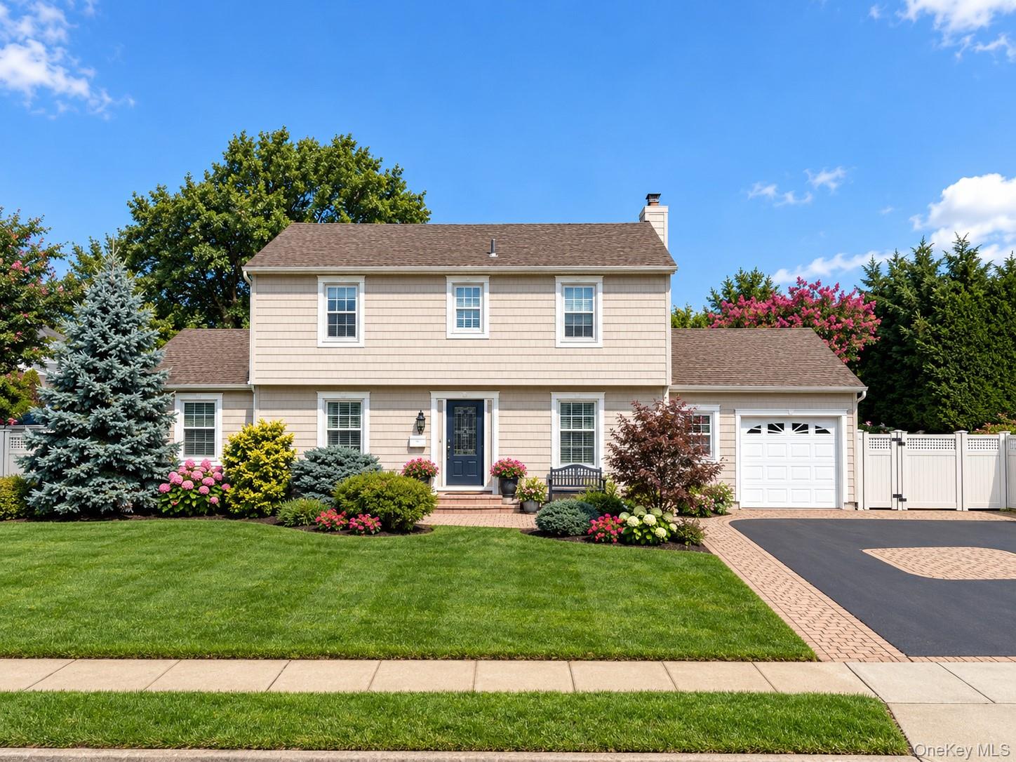 8 Curlew Place – For Sale photo 2