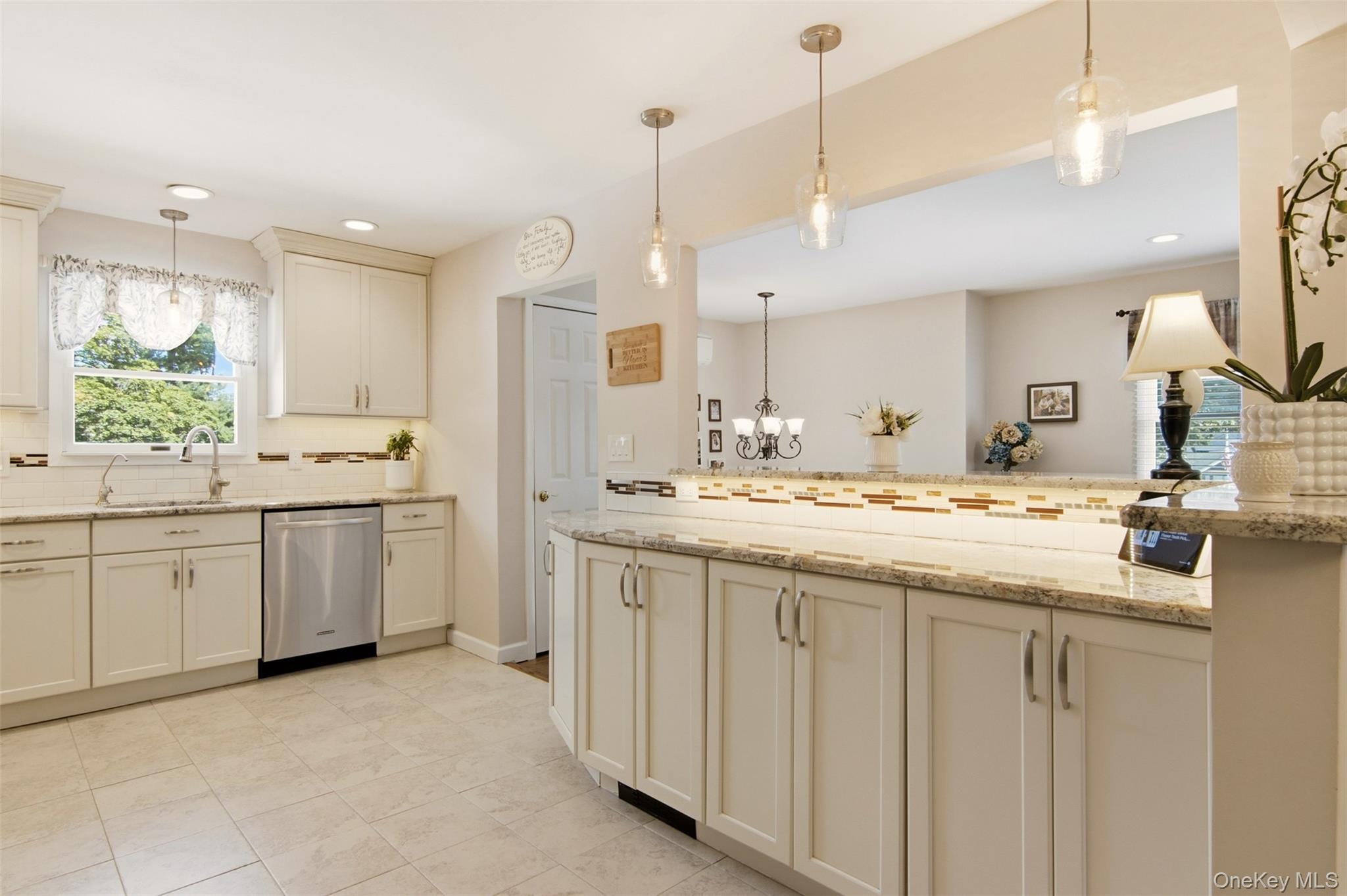224 Holbrook Avenue – For Sale photo 14