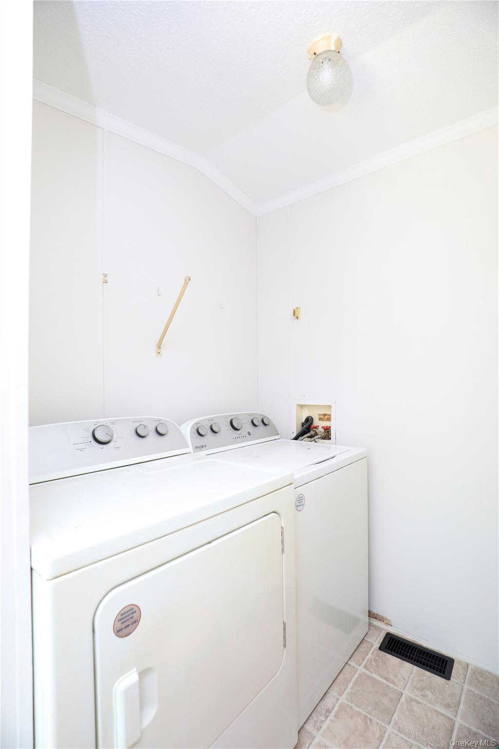 130 Timberwall Road, Unit #37 photo 11