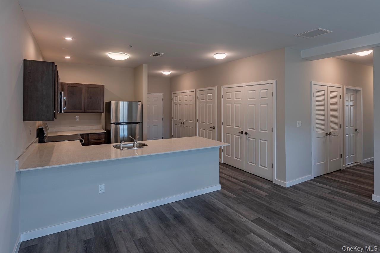 87 N Chestnut Street, Unit 101