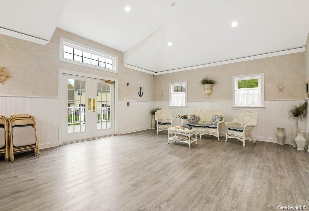 90 Mulberry Common – For Sale photo 28