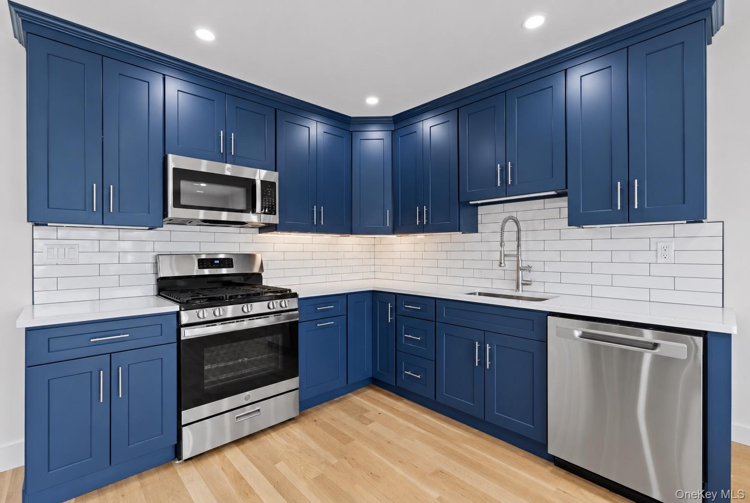 55 Alhambra Road – For Rent photo 11