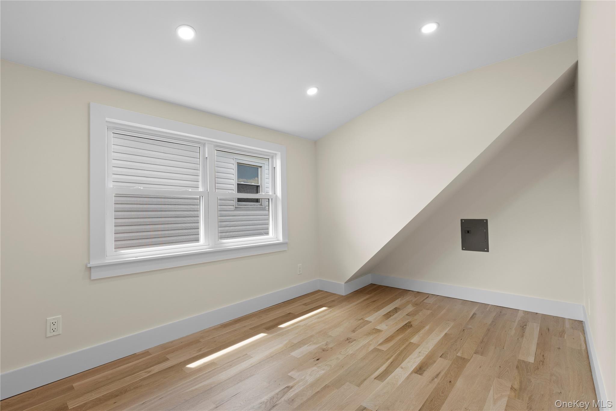 55 Alhambra Road – For Rent photo 25