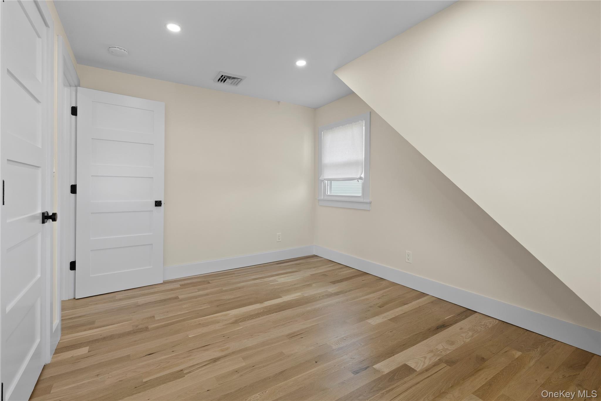 55 Alhambra Road – For Rent photo 31