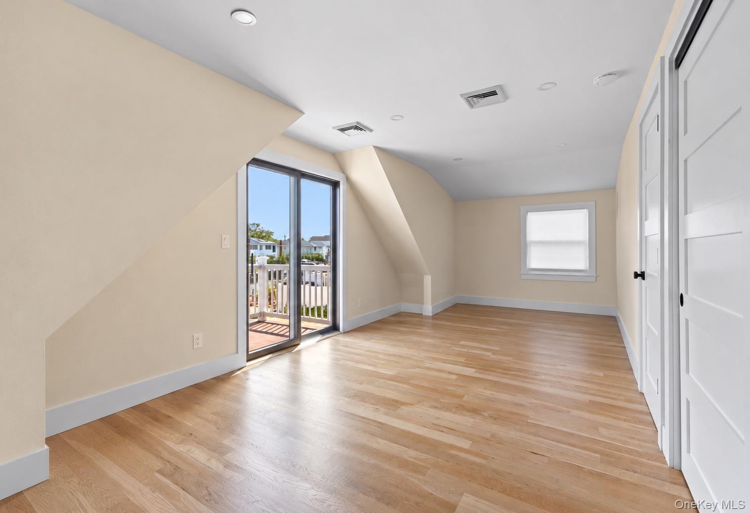 55 Alhambra Road – For Rent photo 21