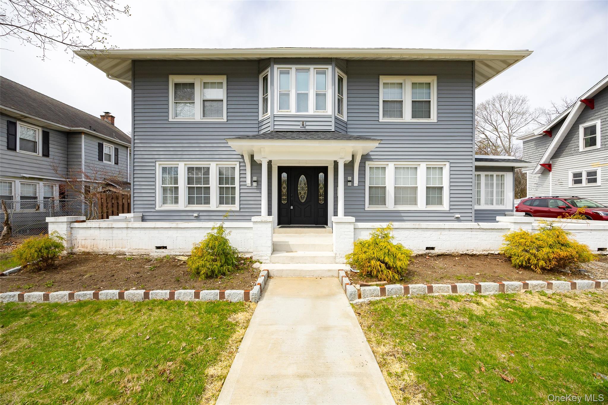 67 S Grand Avenue – For Rent